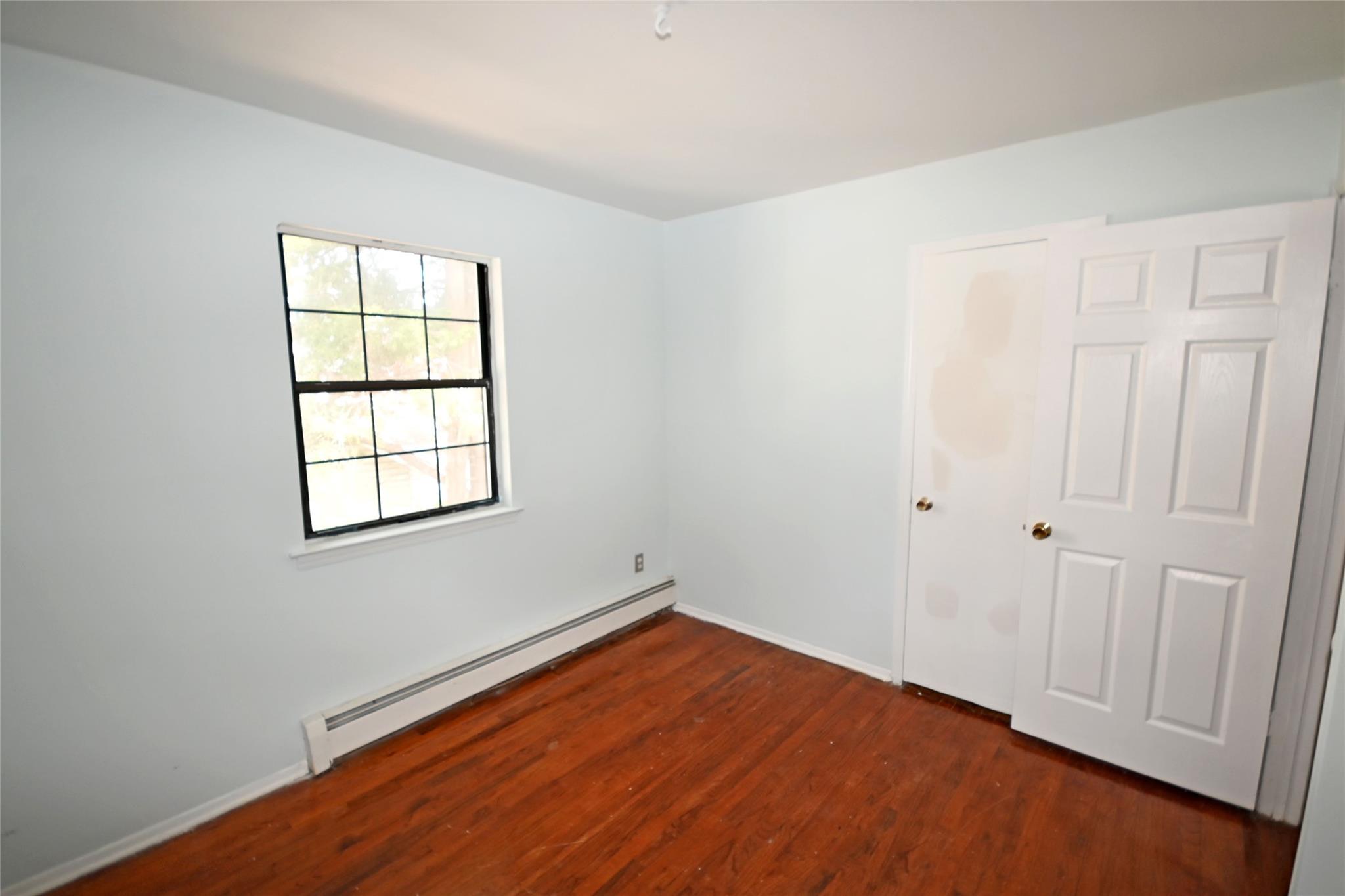 51 Manor Road, Valley Stream, New York image 29