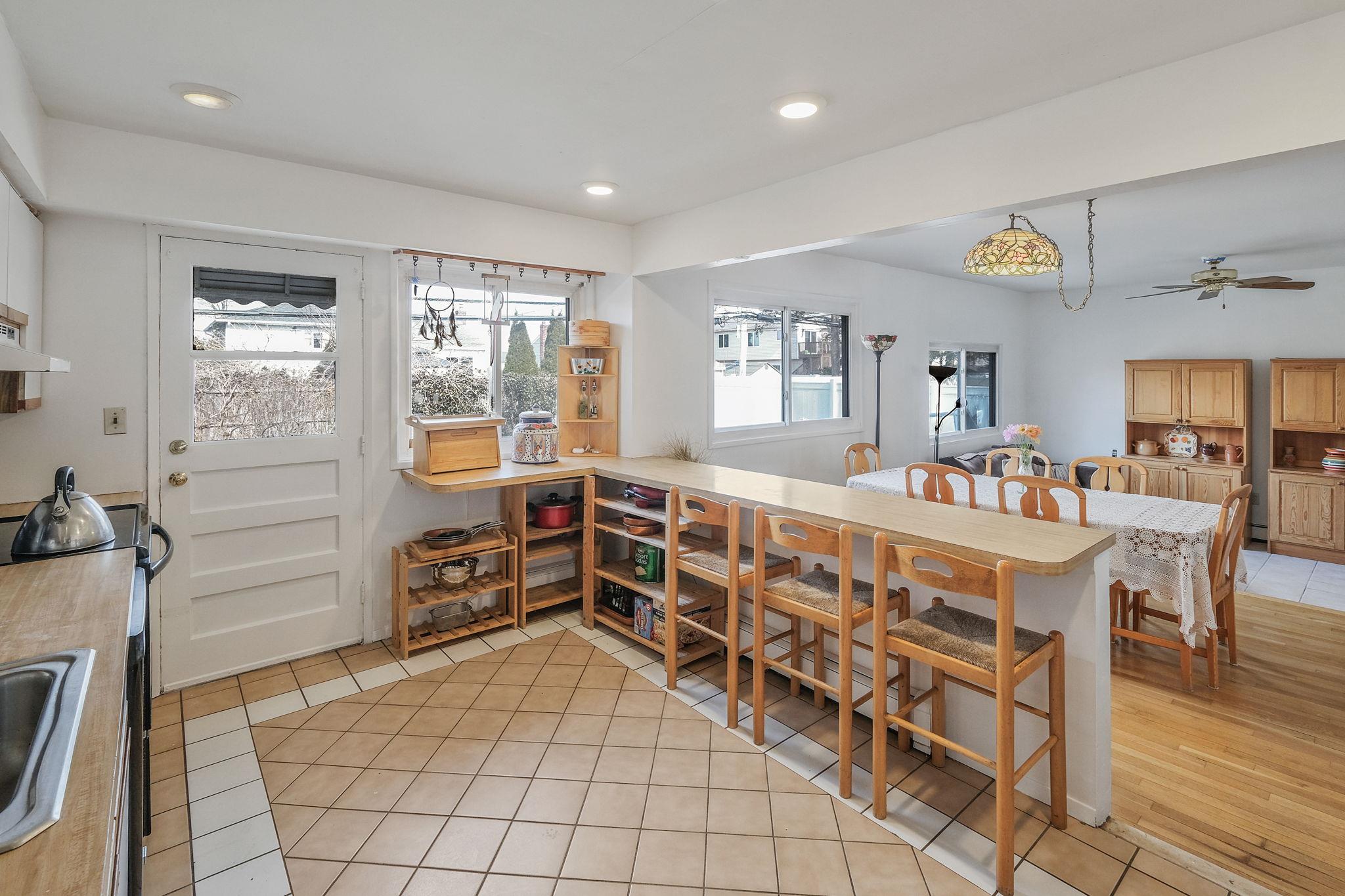 41 Alling Street, Hicksville, New York image 9