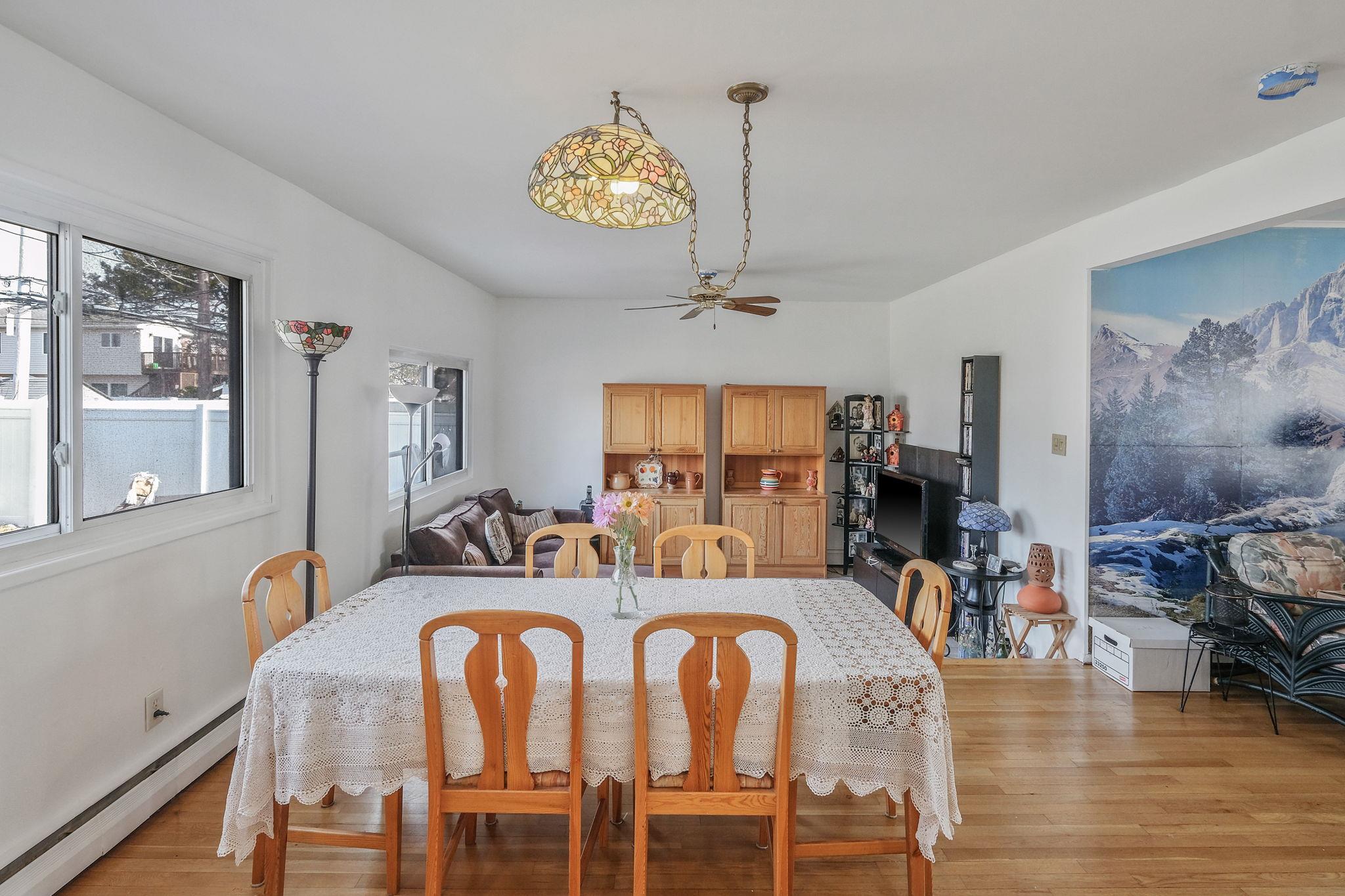 41 Alling Street, Hicksville, New York image 11