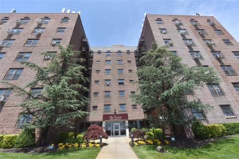 Homes For Sale - 202-35 Foothill Avenue #A42<br/> Queens County, Hollis, NY 11423