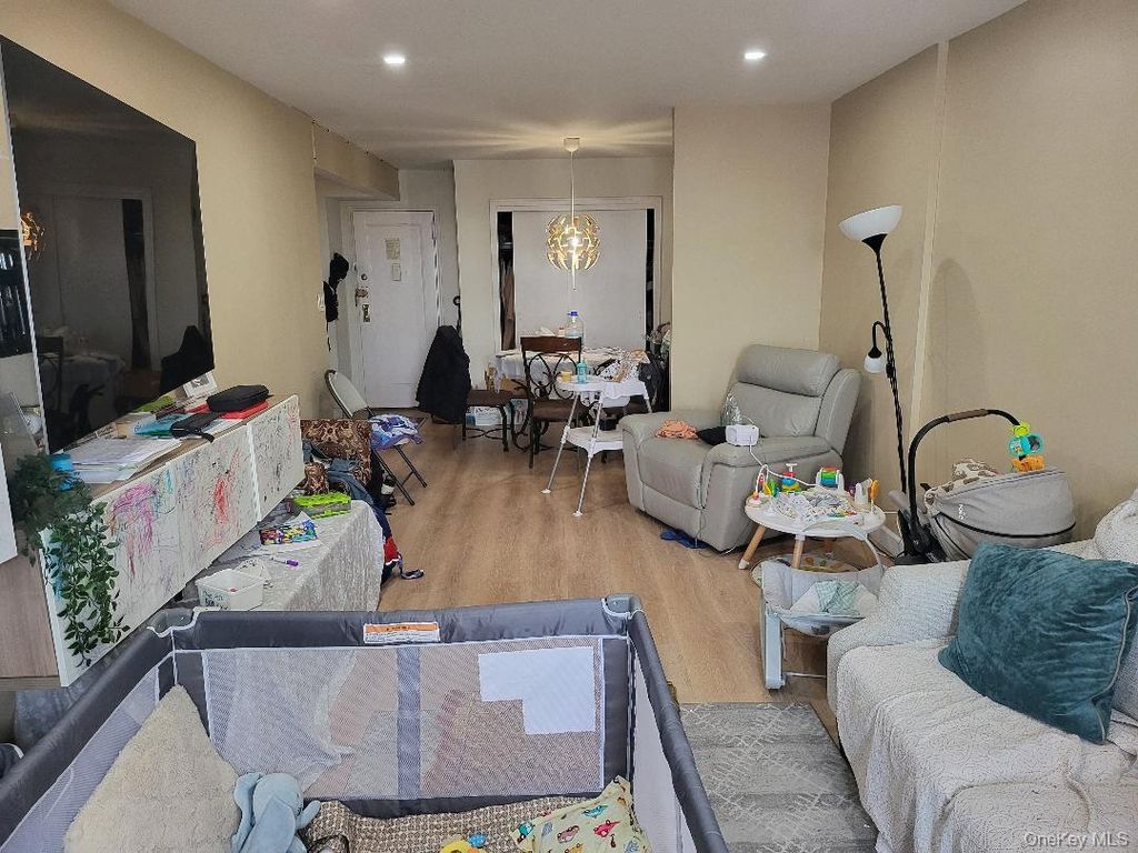 Photo of 202-35 Foothill Avenue #A42, Hollis, NY 11423 (MLS # 993427)
