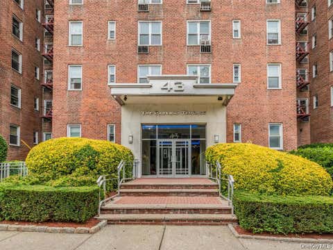 Homes For Sale - 43 Bronx River Road #8A<br/> Yonkers, NY 10704