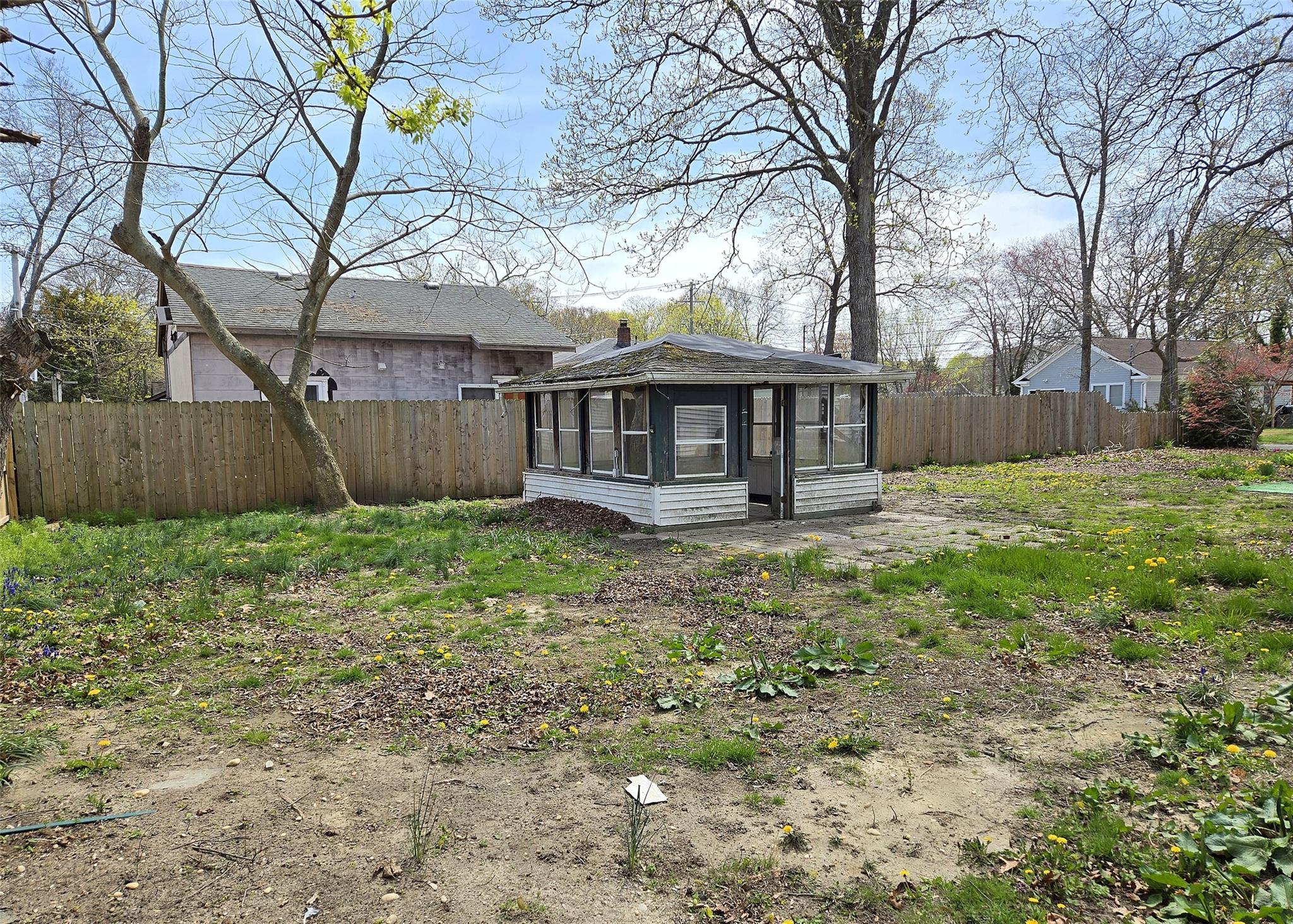 145 Magnolia Drive, Mastic Beach, New York image 20