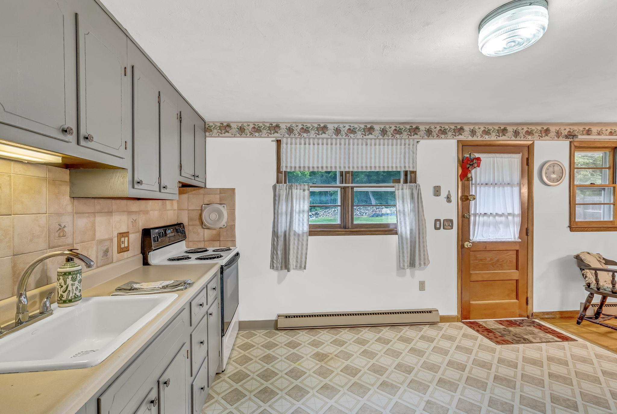 66 Kings Hill Road, Walden, New York image 15