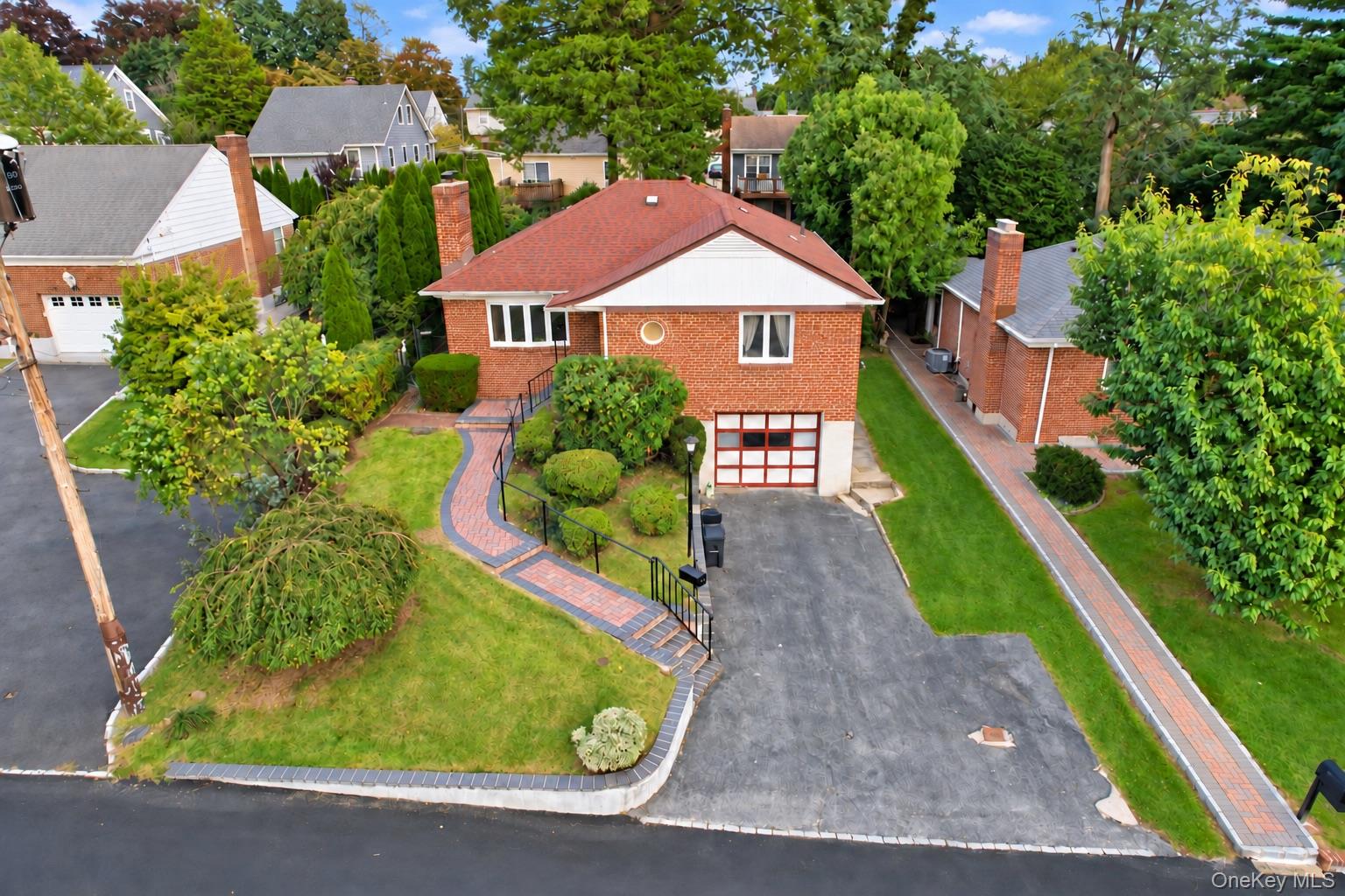 72 Mohawk Road