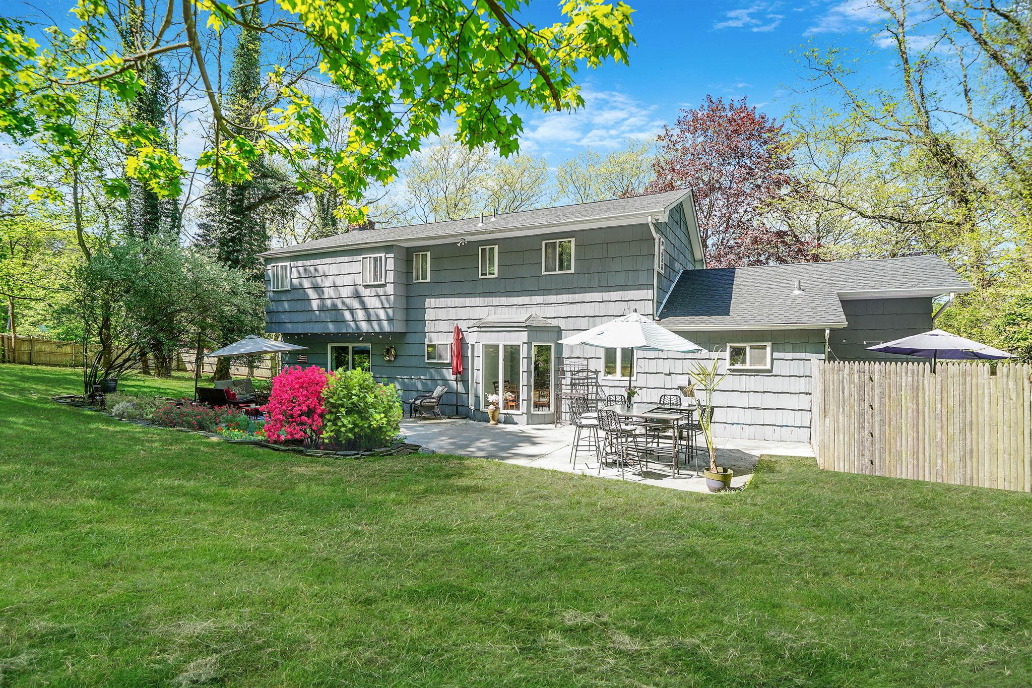 2 Harbor Circle, Centerport, New York image 28