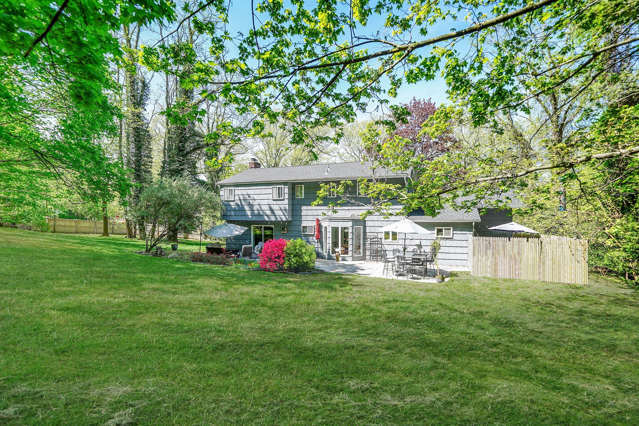 2 Harbor Circle, Centerport, New York image 29