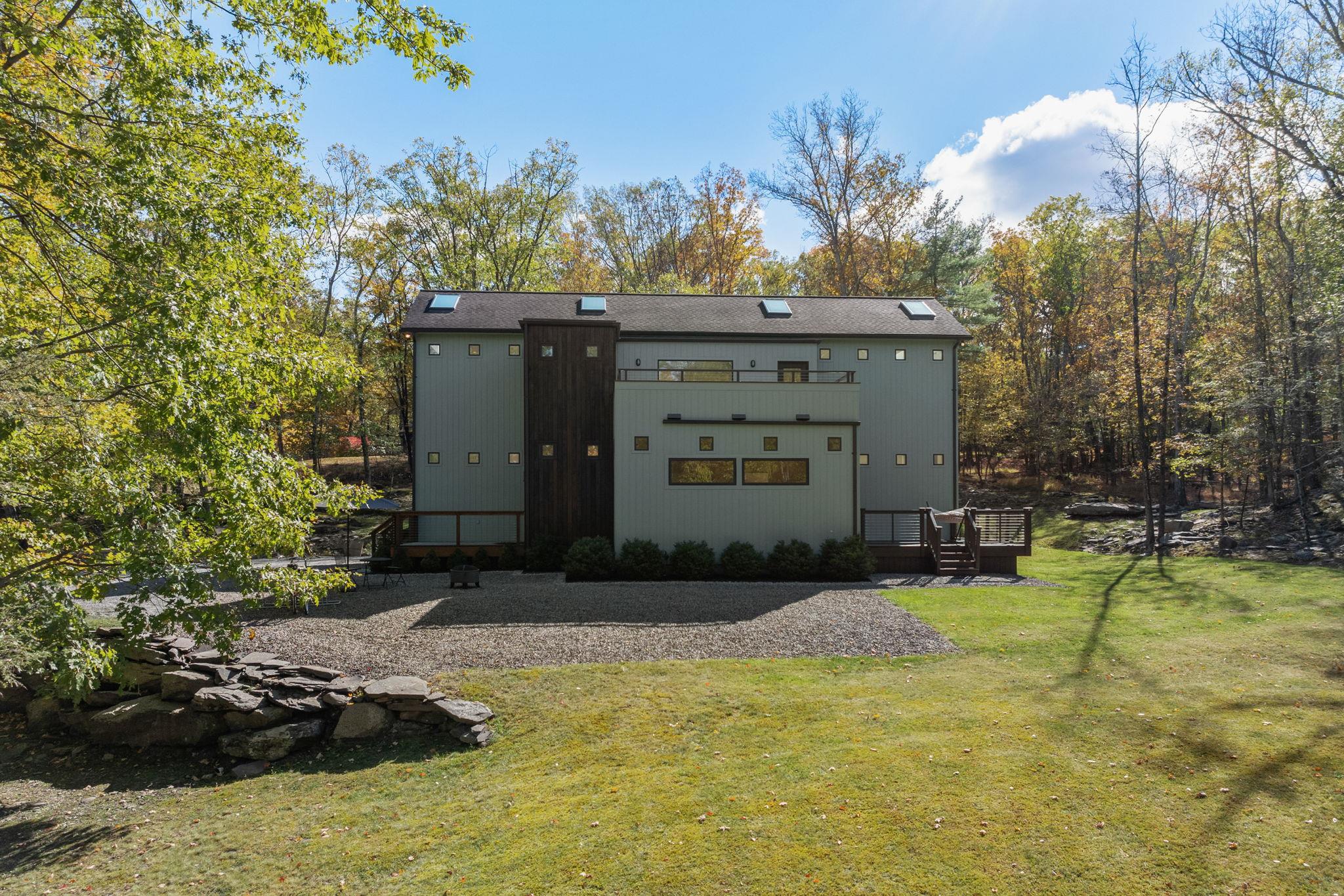 44 Old Wagon Road