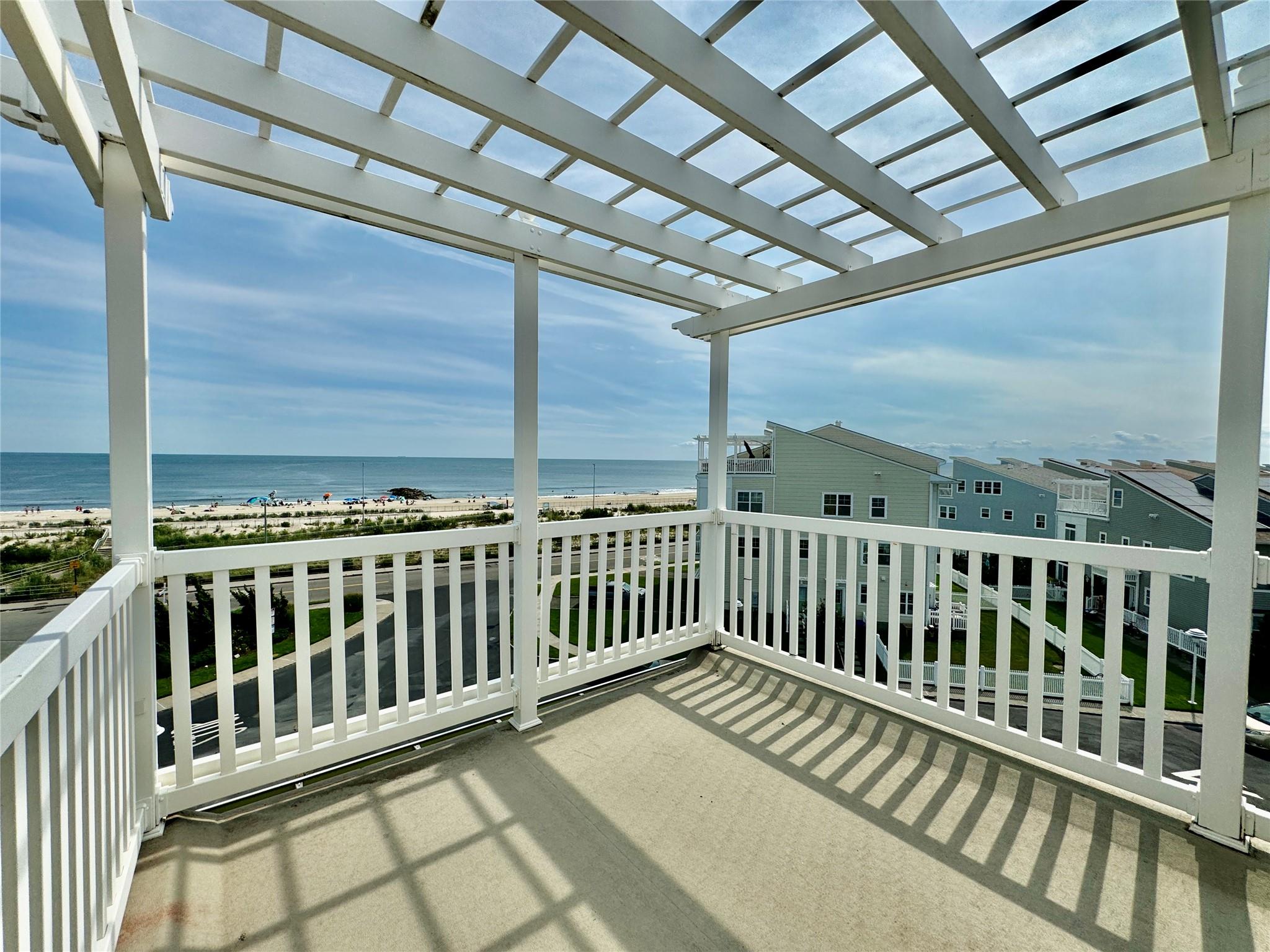 Rental Property at S Ocean  S Avenue, Arverne, Queens, NY - Bedrooms: 3 
Bathrooms: 3 
Rooms: 6  - $5,000 MO.