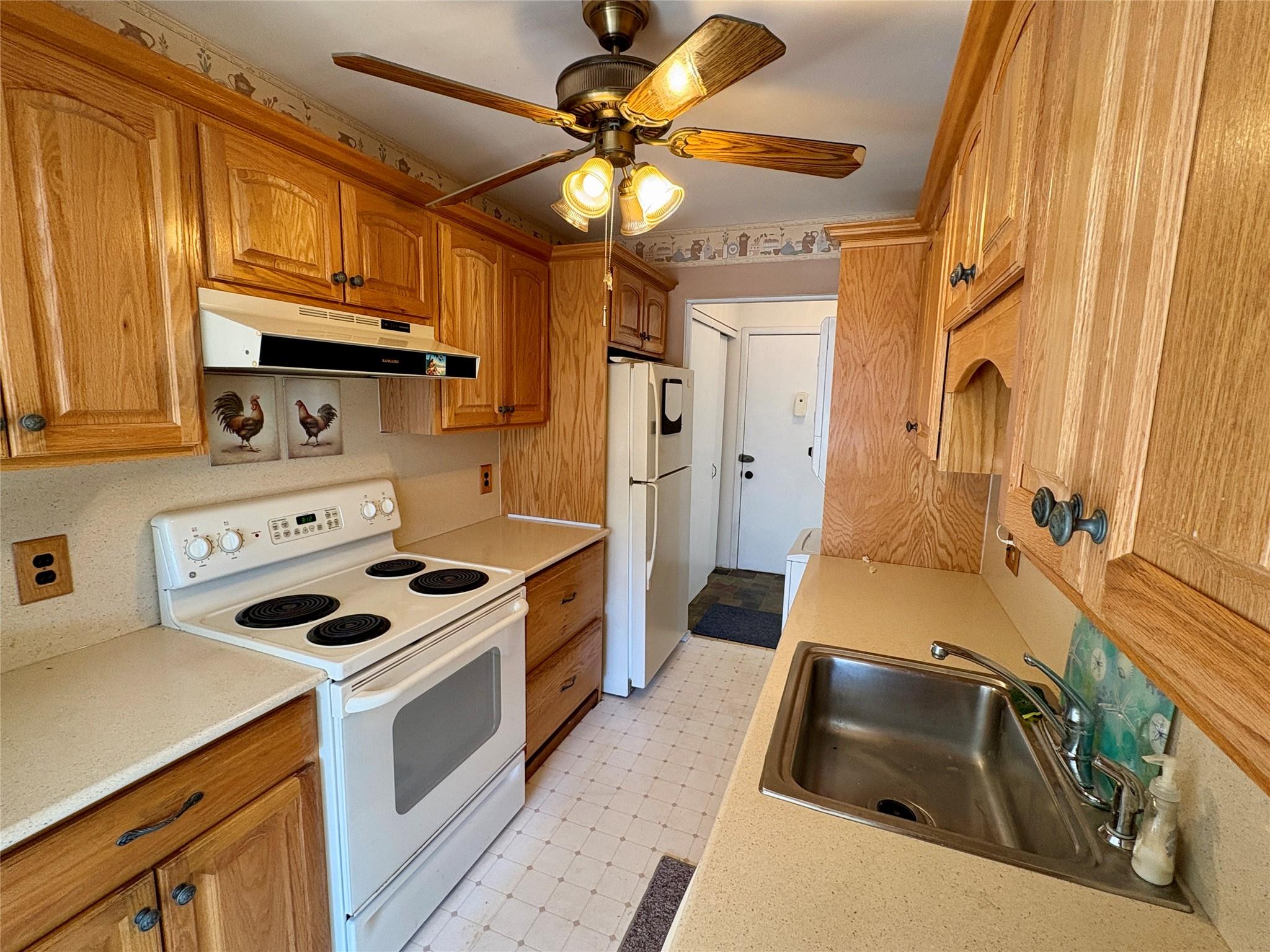 2 Loudon Drive #15, Fishkill, New York image 11