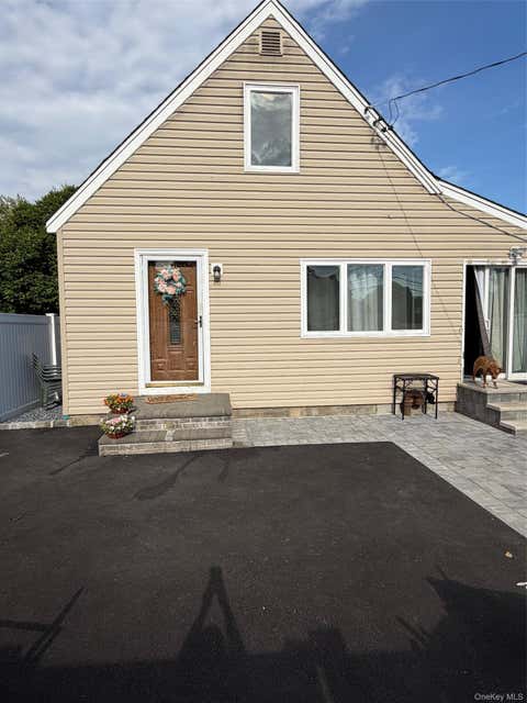 Mobile Home For Sale - 8 Johnson Place #A<br/> Baldwin, NY 11510