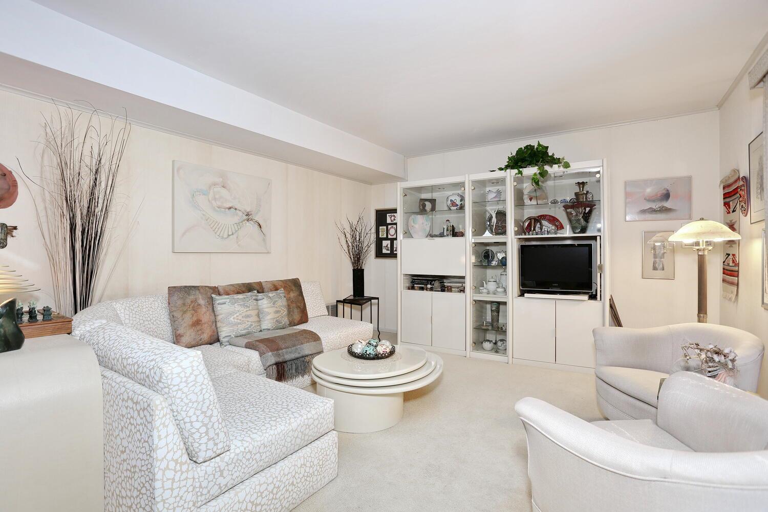 2 Sunderland Place, Suffern, New York image 11