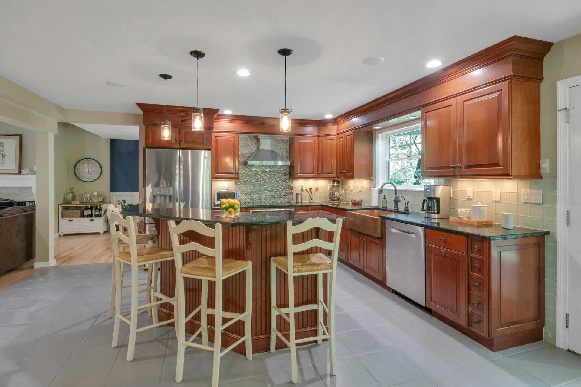 416 Sleepy Hollow Road, Briarcliff Manor, New York image 11