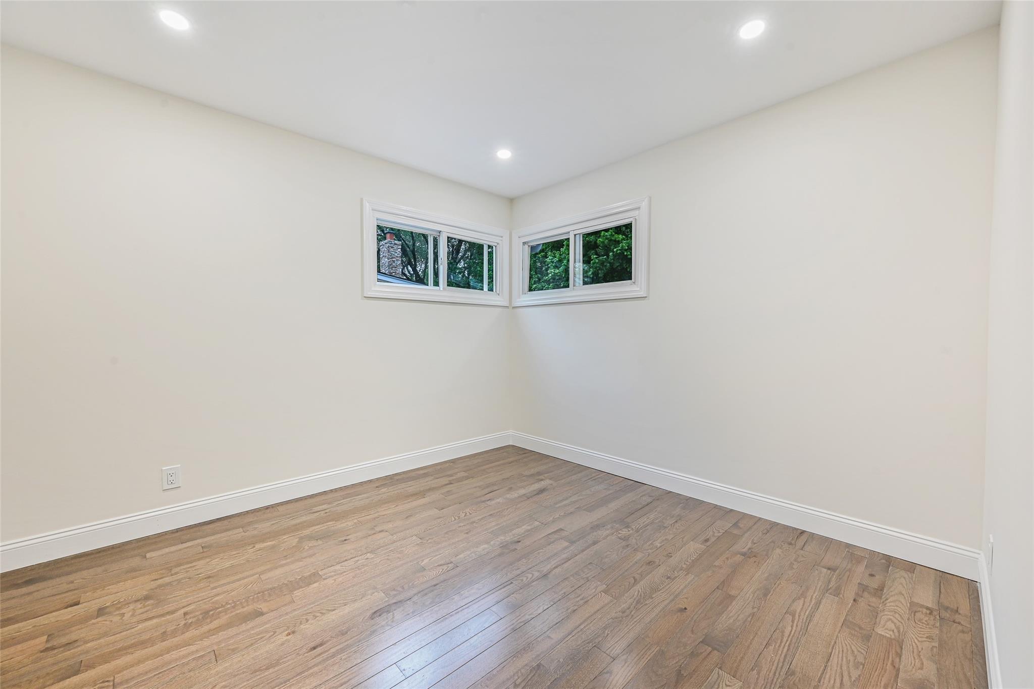 717 Janos Lane, West Hempstead, New York image 12
