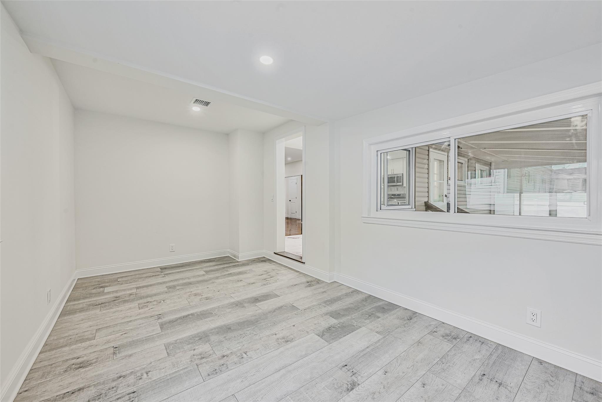 717 Janos Lane, West Hempstead, New York image 10