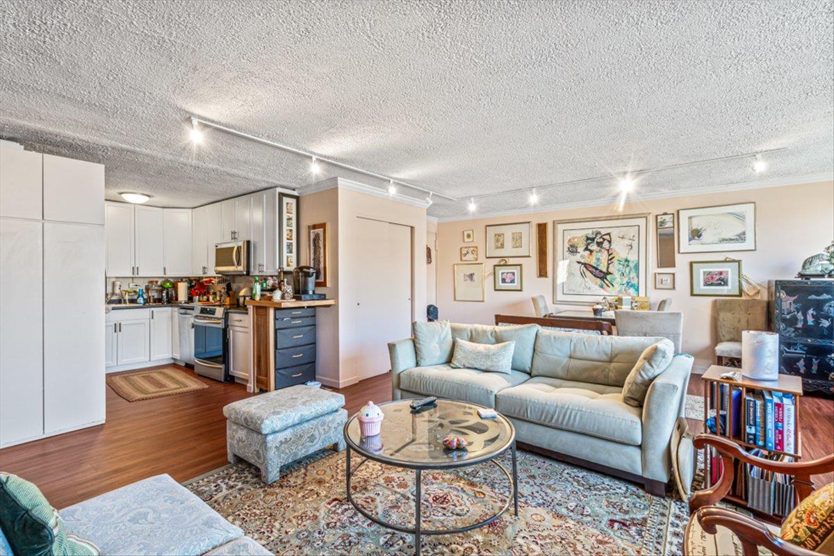 9-15 166th Street #7D, Beechhurst, New York image 9