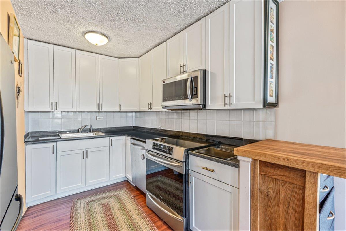 9-15 166th Street #7D, Beechhurst, New York image 6
