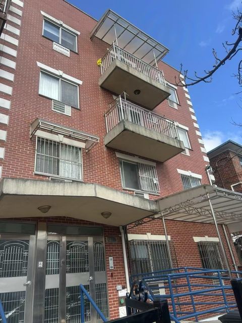 Photo of 88-39 53rd Avenue #3A, Elmhurst, NY 11373 (MLS # 874592)