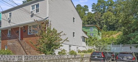 Multifamily For Sale - 25 Montague Street<br/> Yonkers, NY 10703