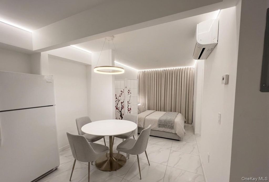 Photo of 13216 Maple Avenue #3A, Flushing, NY 11355 (MLS # 996208)