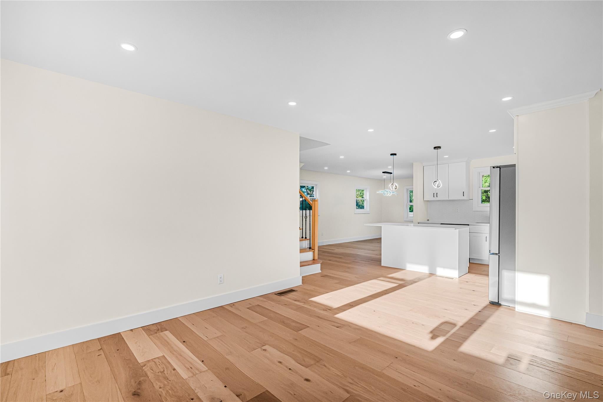 737 Flowerdale Drive