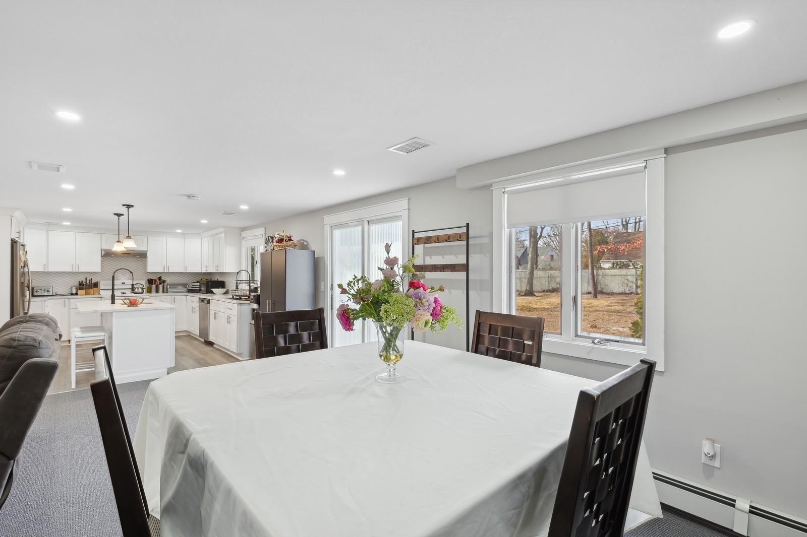 20 Hackberry Lane, Holbrook, New York image 7