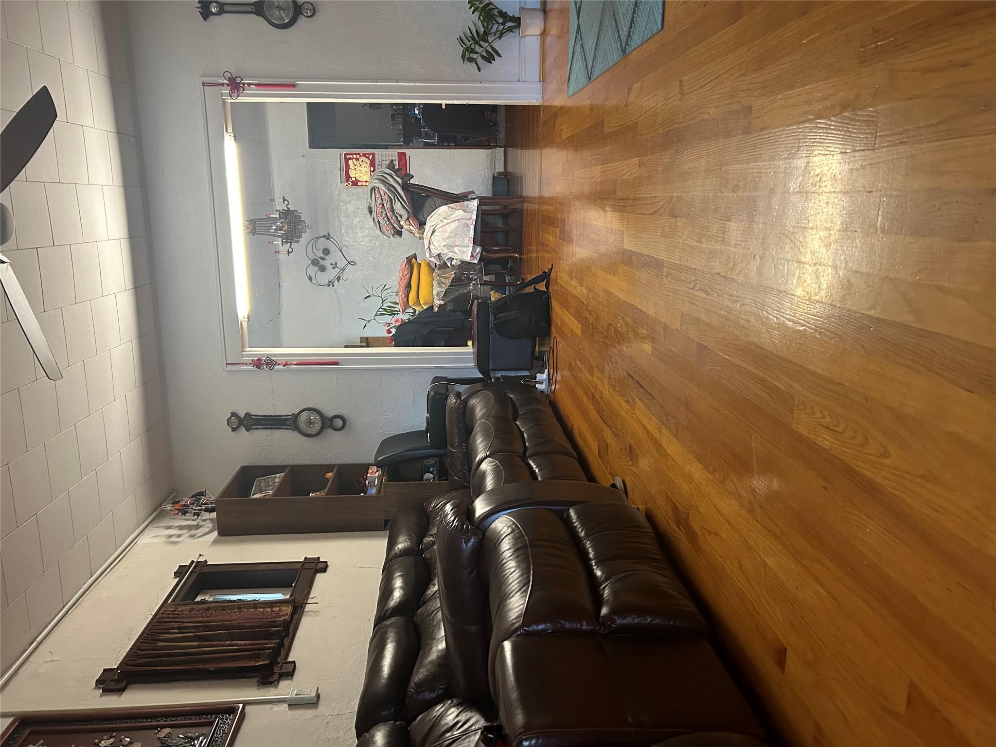 7047 Nansen Street, Forest Hills, New York image 4