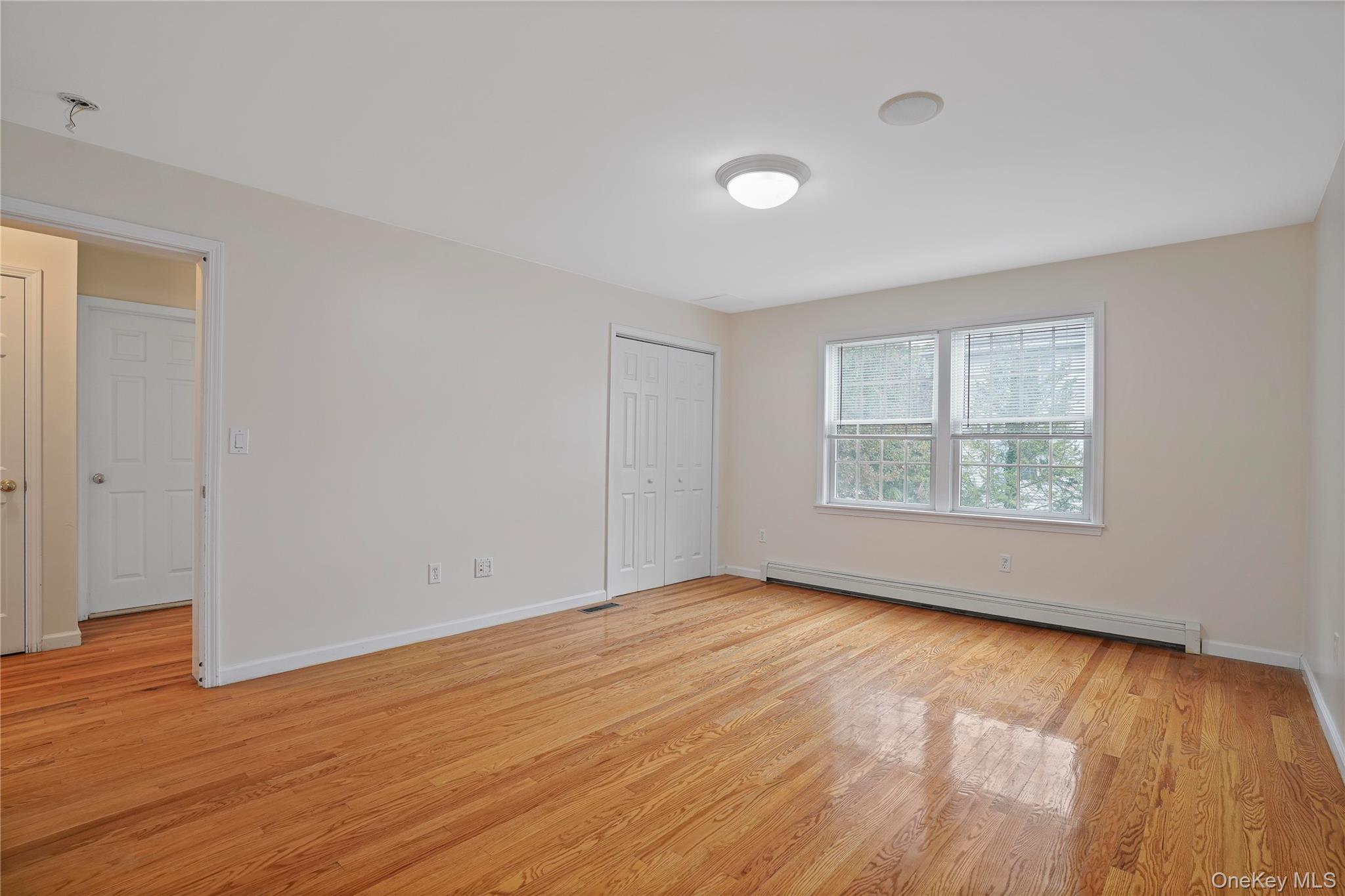 215 Ashford Avenue 1