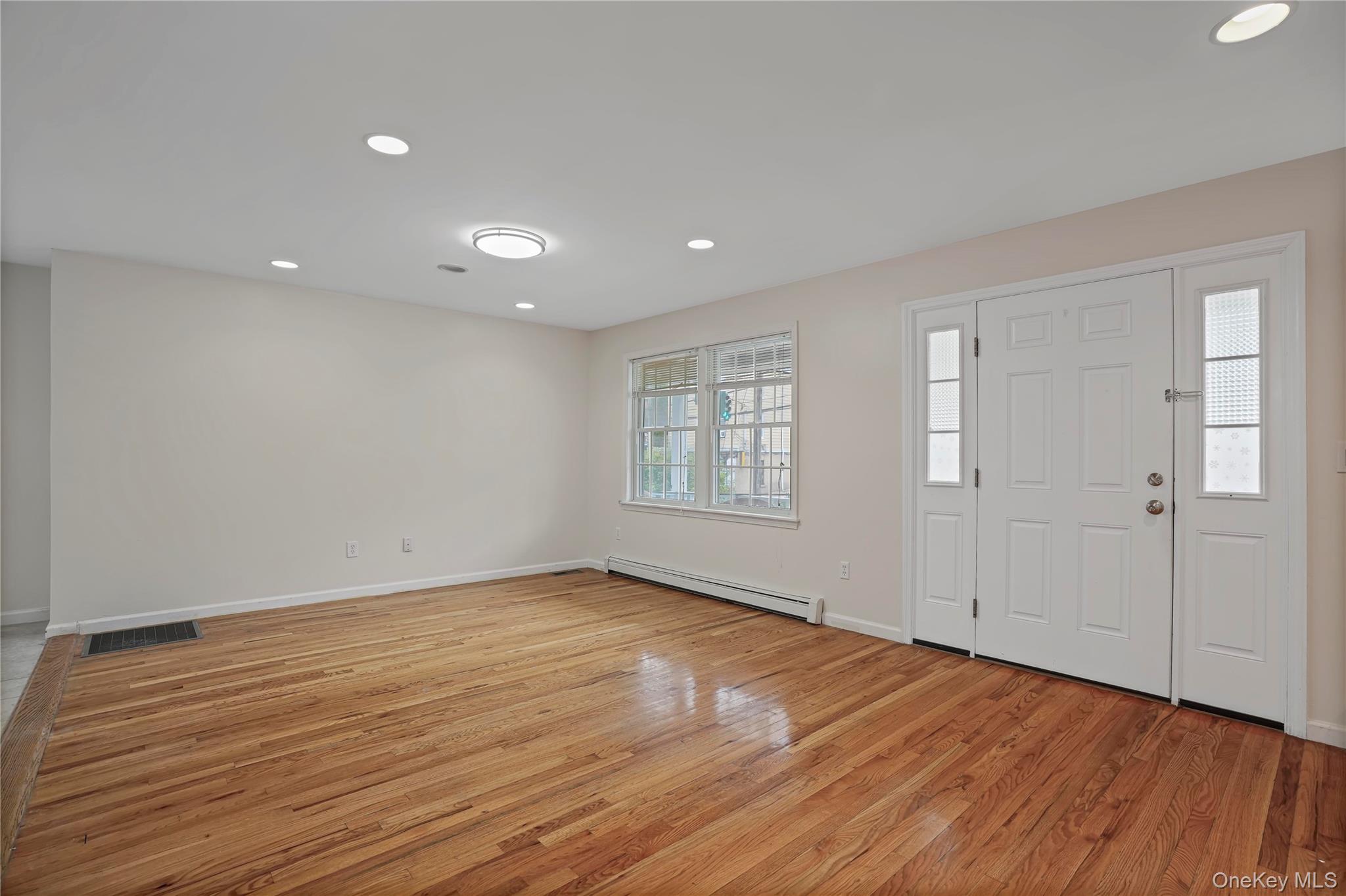 215 Ashford Avenue 1