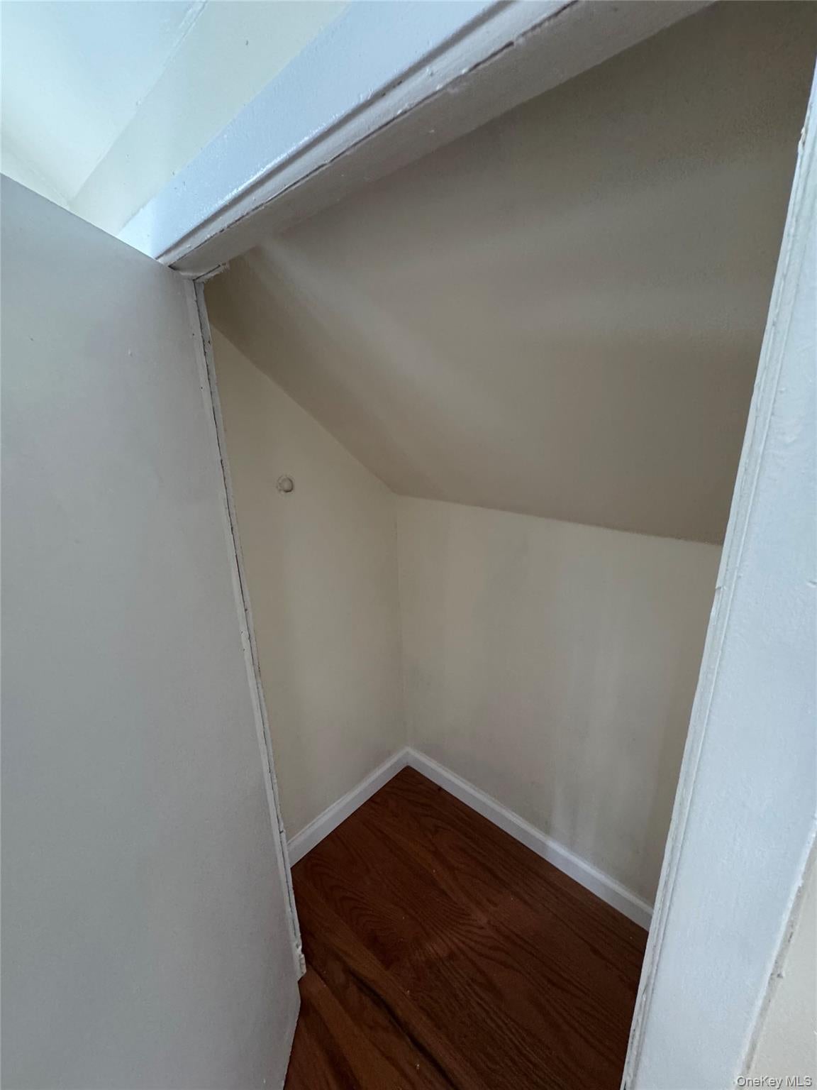 171-30 111th Avenue 2nd floor - Photo 3