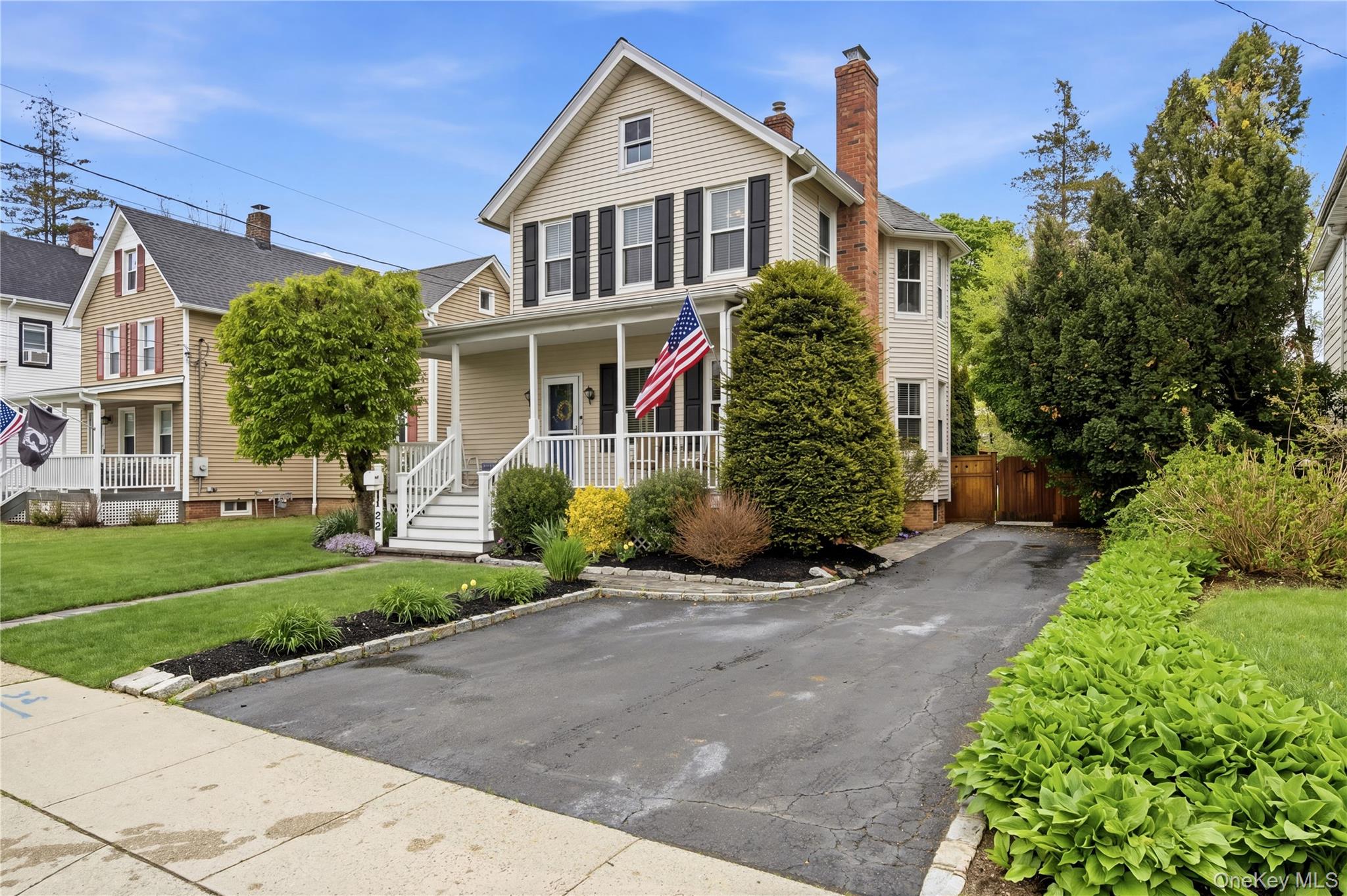 Photo 1 of 37 — 26 Chestnut Street, Glen Cove, NY 11542