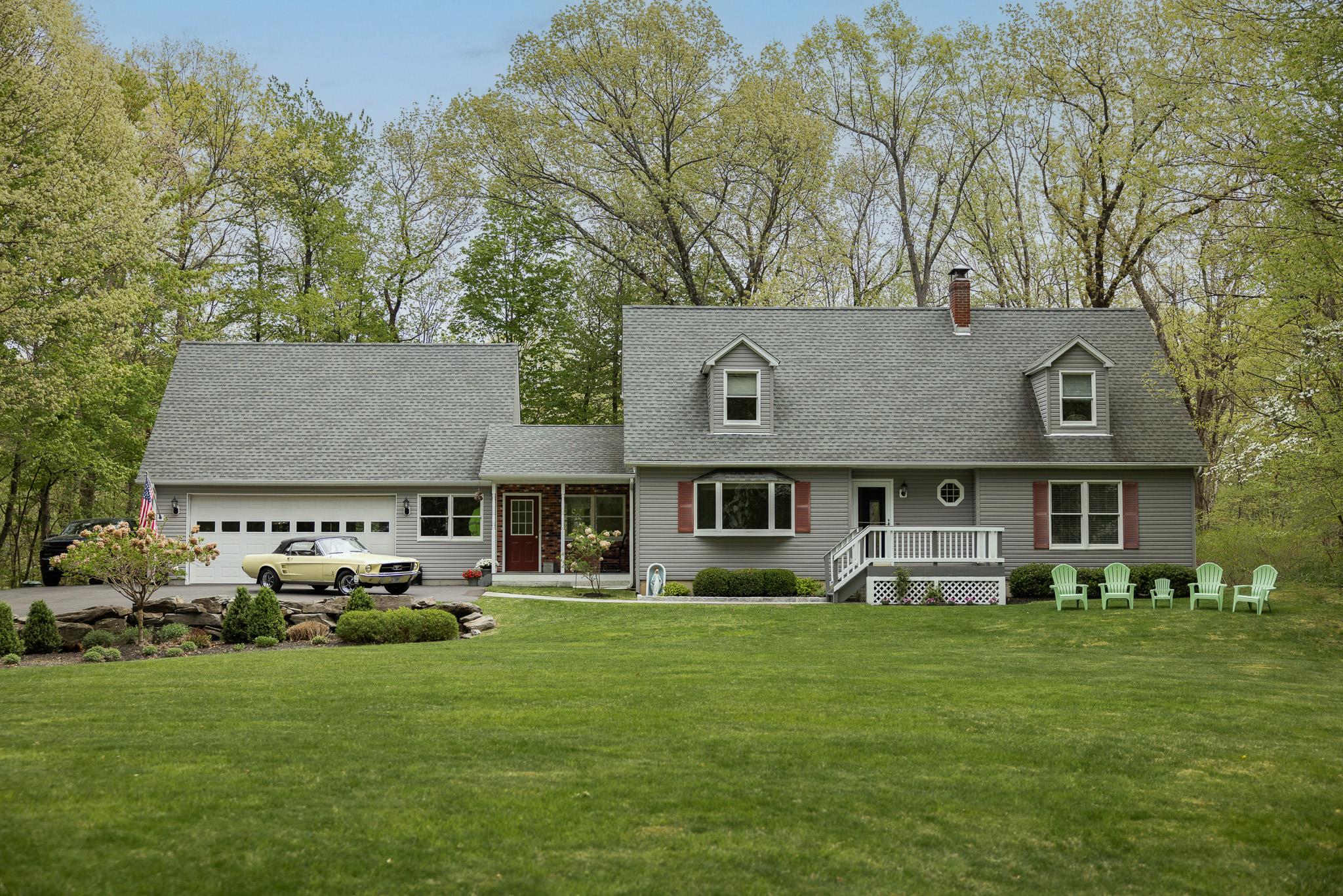 7 Glen View Drive, Red Hook, New York image 1