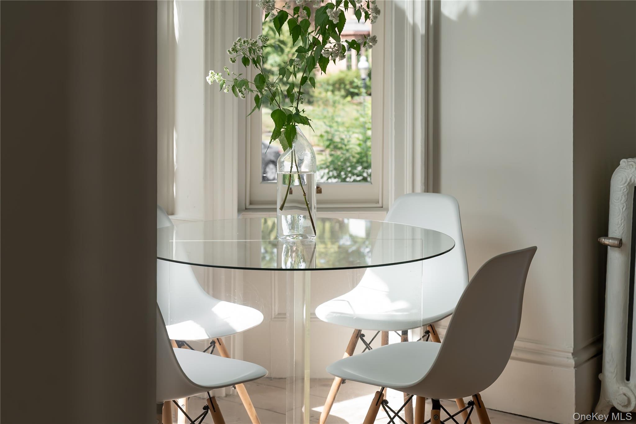 Newburgh, New York 12550, United States, 3 Bedrooms Bedrooms, ,2 BathroomsBathrooms,Residential,Active,216884