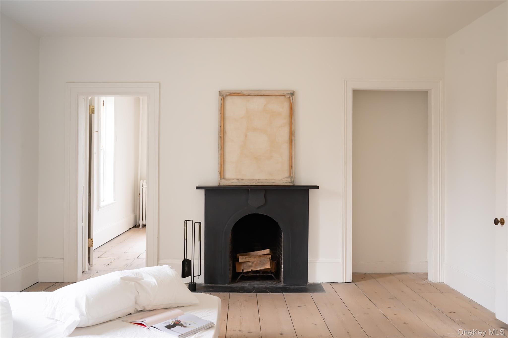 Newburgh, New York 12550, United States, 3 Bedrooms Bedrooms, ,2 BathroomsBathrooms,Residential,Active,216884