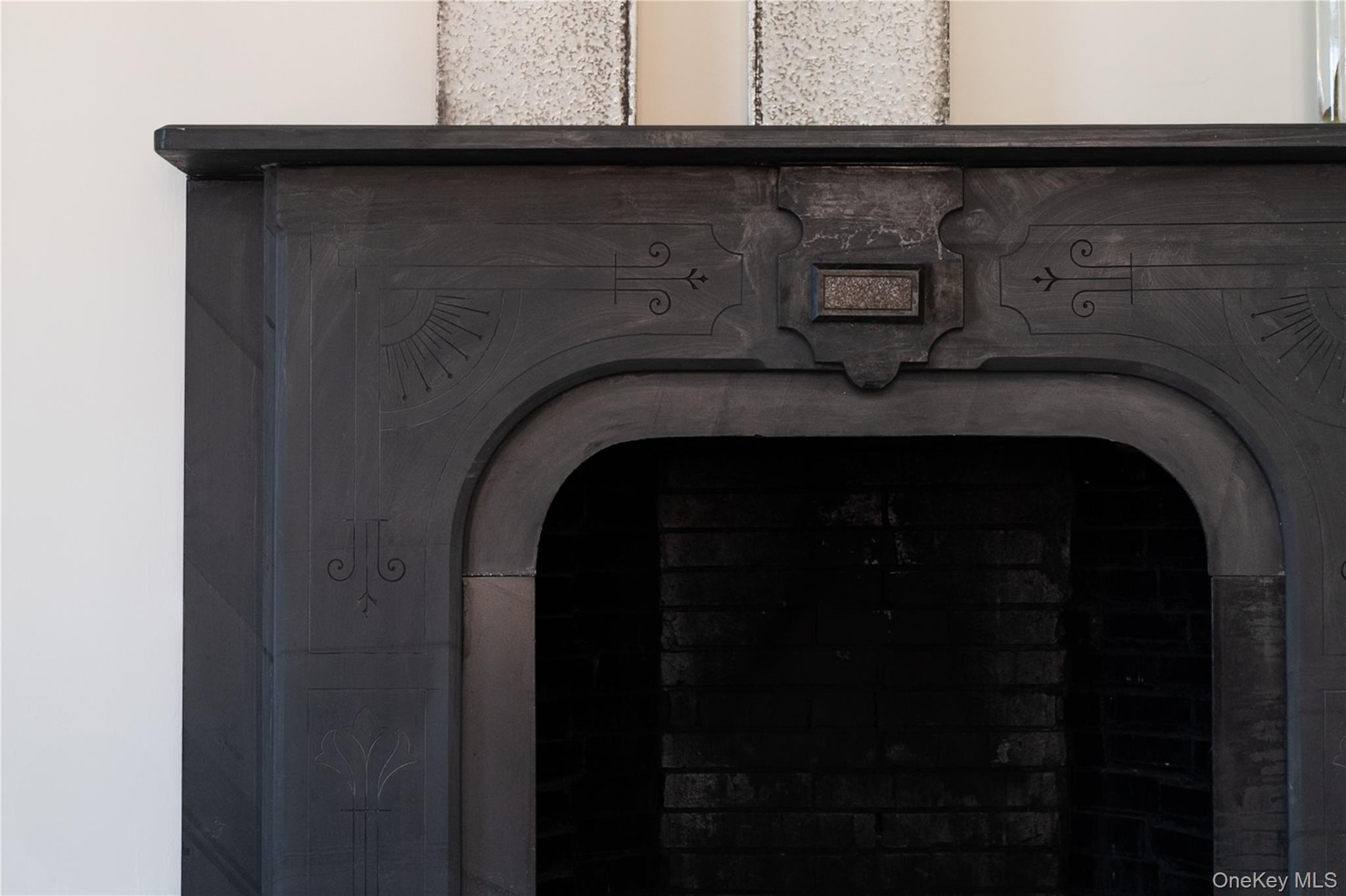 Newburgh, New York 12550, United States, 3 Bedrooms Bedrooms, ,2 BathroomsBathrooms,Residential,Active,216884