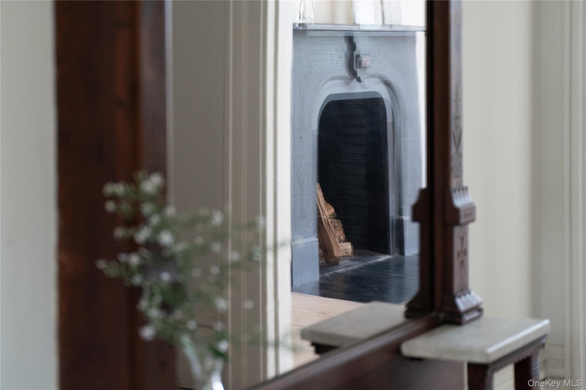 Newburgh, New York 12550, United States, 3 Bedrooms Bedrooms, ,2 BathroomsBathrooms,Residential,Active,216884