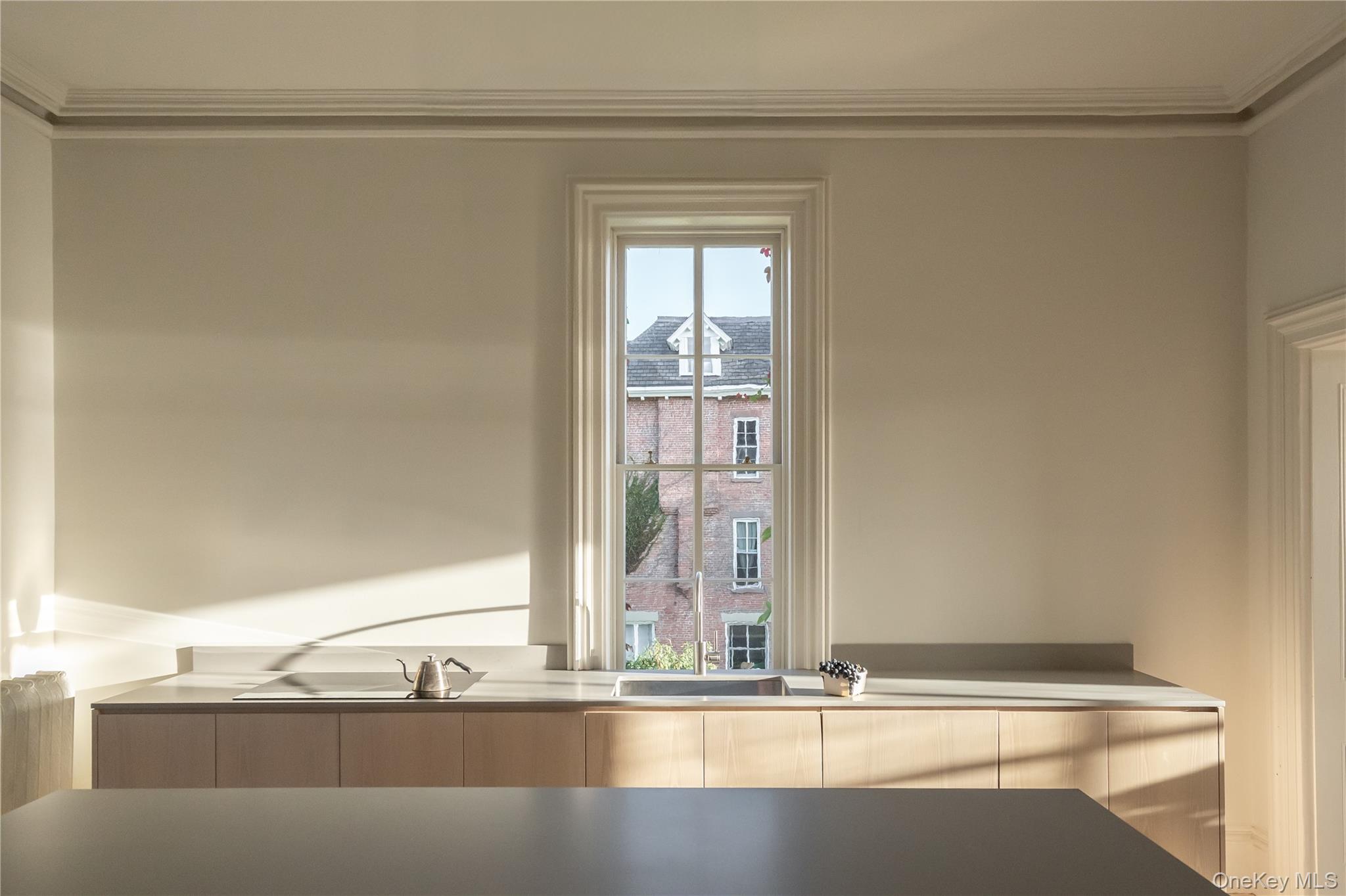 Newburgh, New York 12550, United States, 3 Bedrooms Bedrooms, ,2 BathroomsBathrooms,Residential,Active,216884