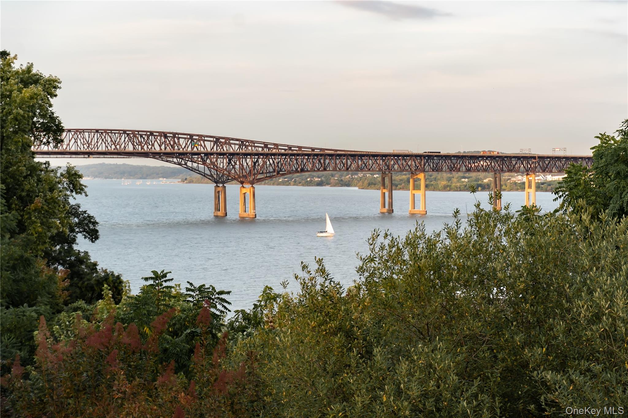 Newburgh, New York 12550, United States, 3 Bedrooms Bedrooms, ,2 BathroomsBathrooms,Residential,Active,216884