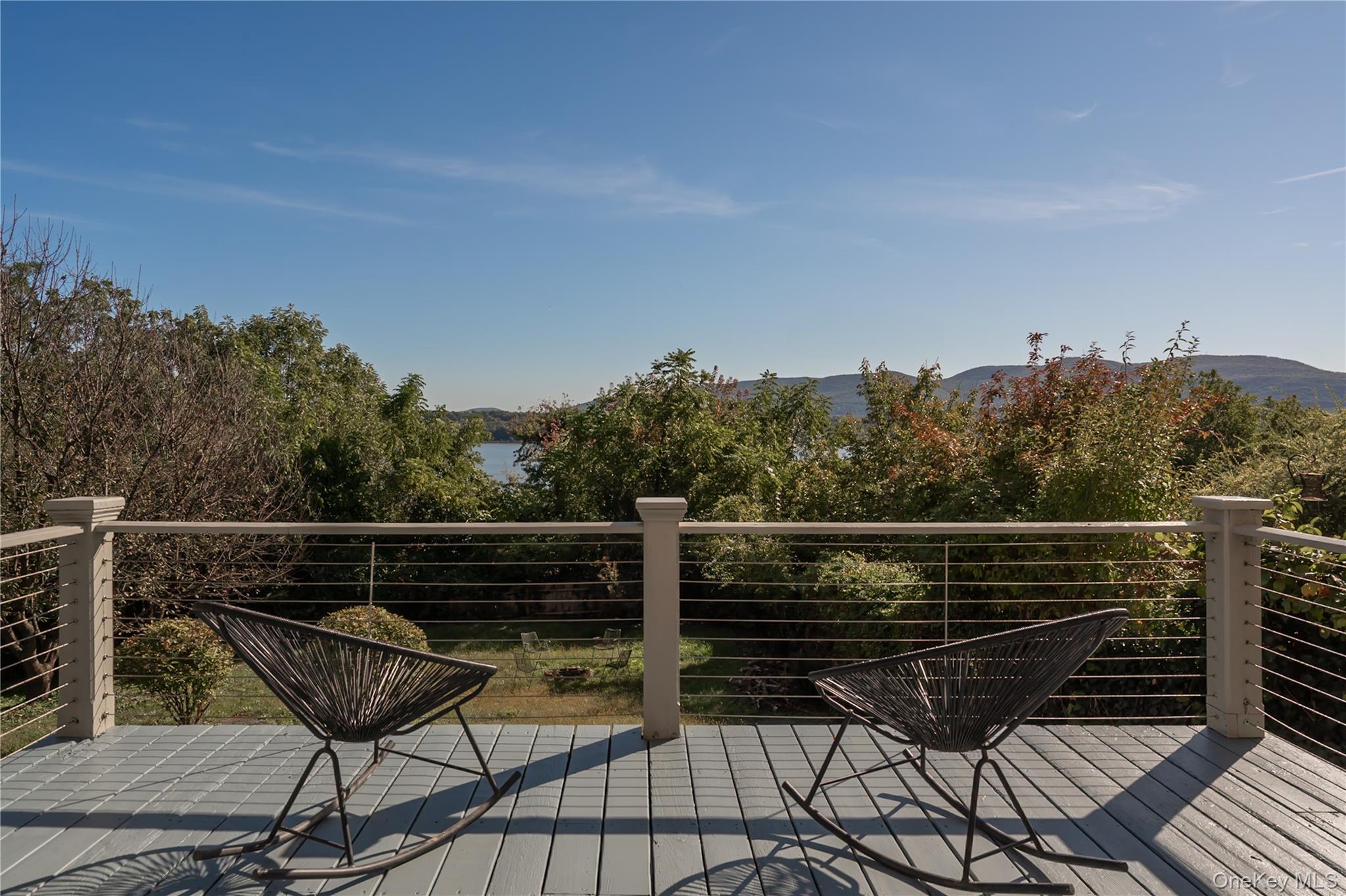 Newburgh, New York 12550, United States, 3 Bedrooms Bedrooms, ,2 BathroomsBathrooms,Residential,Active,216884