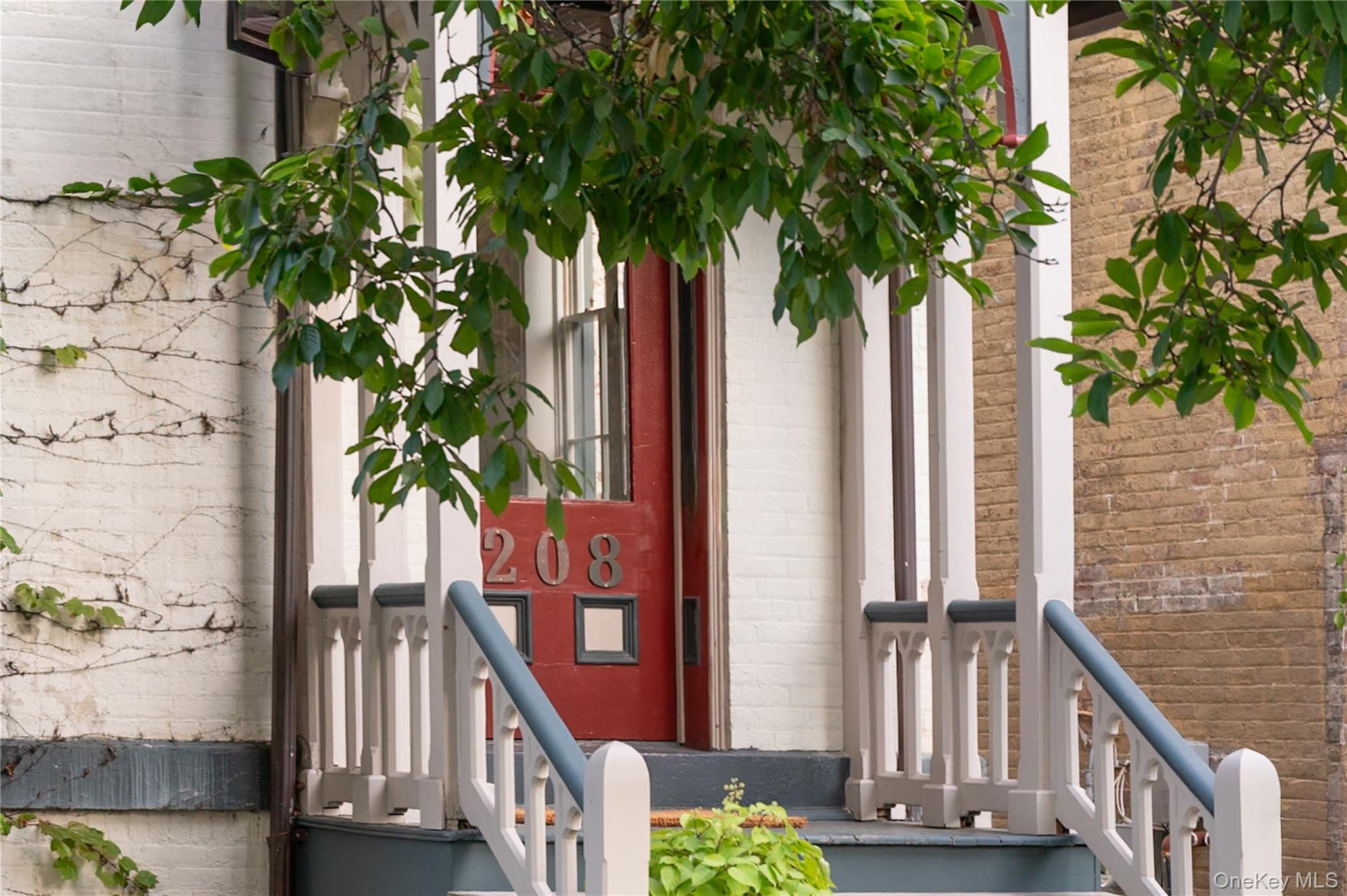 Newburgh, New York 12550, United States, 3 Bedrooms Bedrooms, ,2 BathroomsBathrooms,Residential,Active,216884