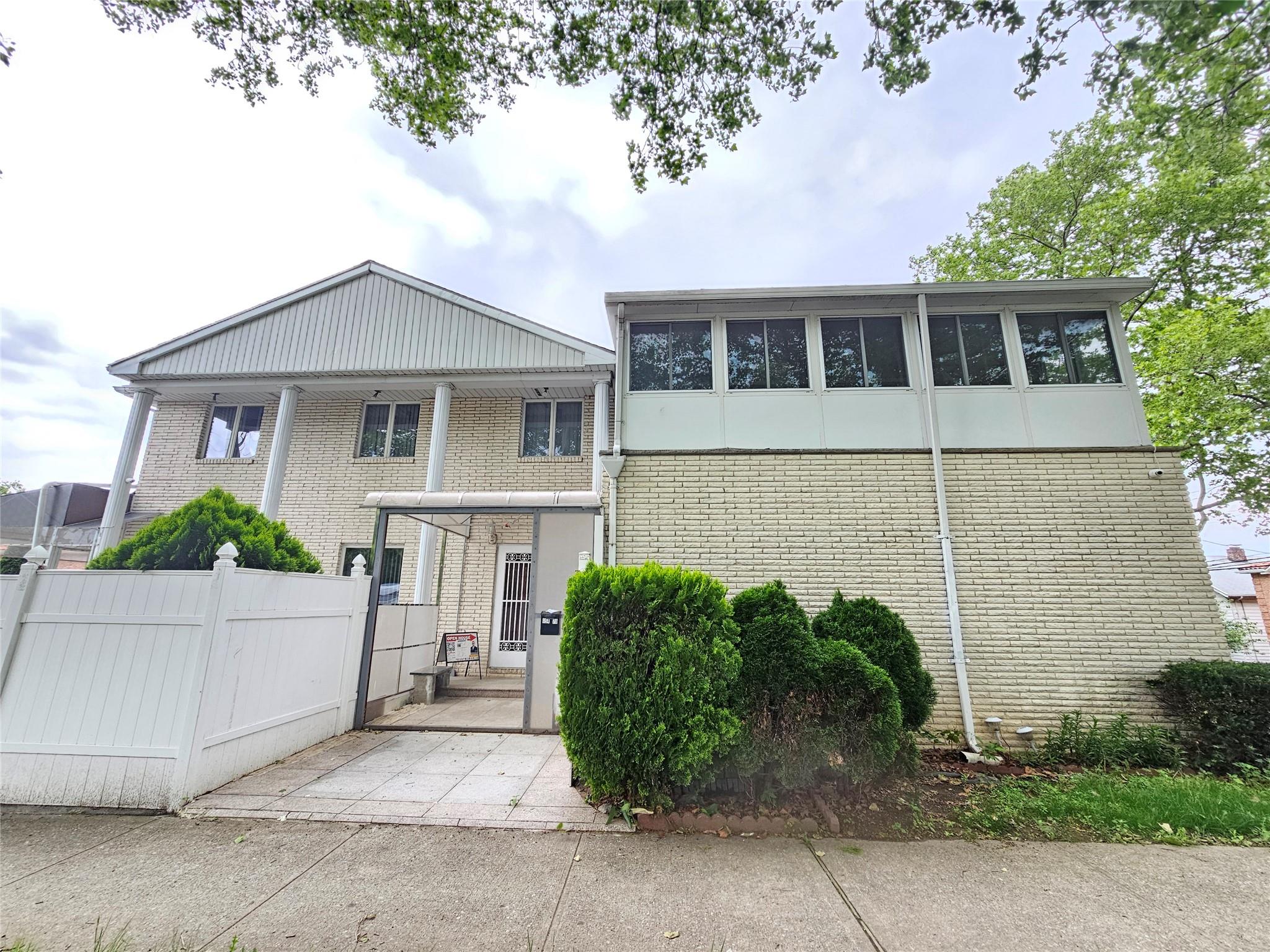 154-70 11 Avenue, Whitestone, New York image 33