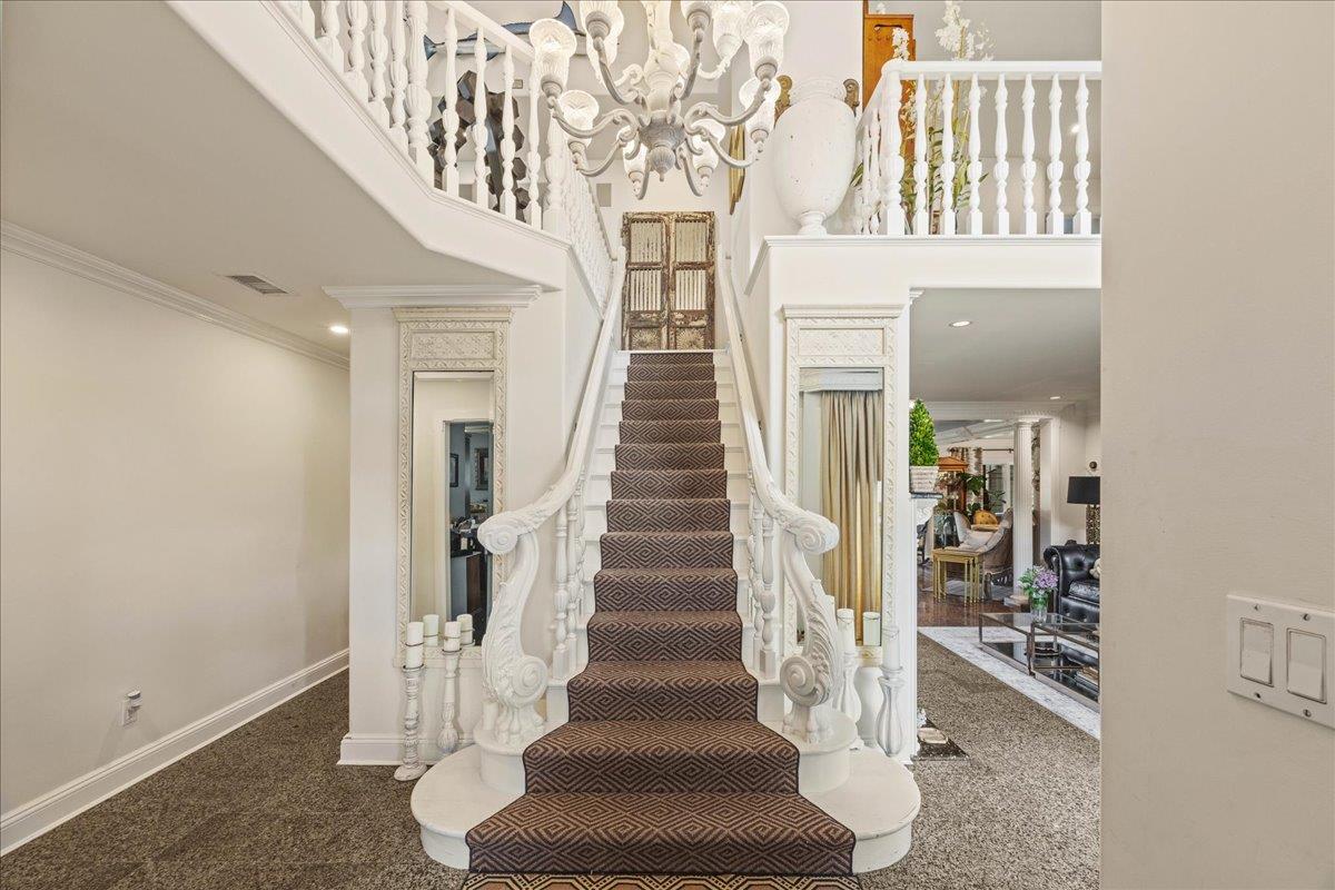 10 Bulaire Rd, East Rockaway, New York image 3