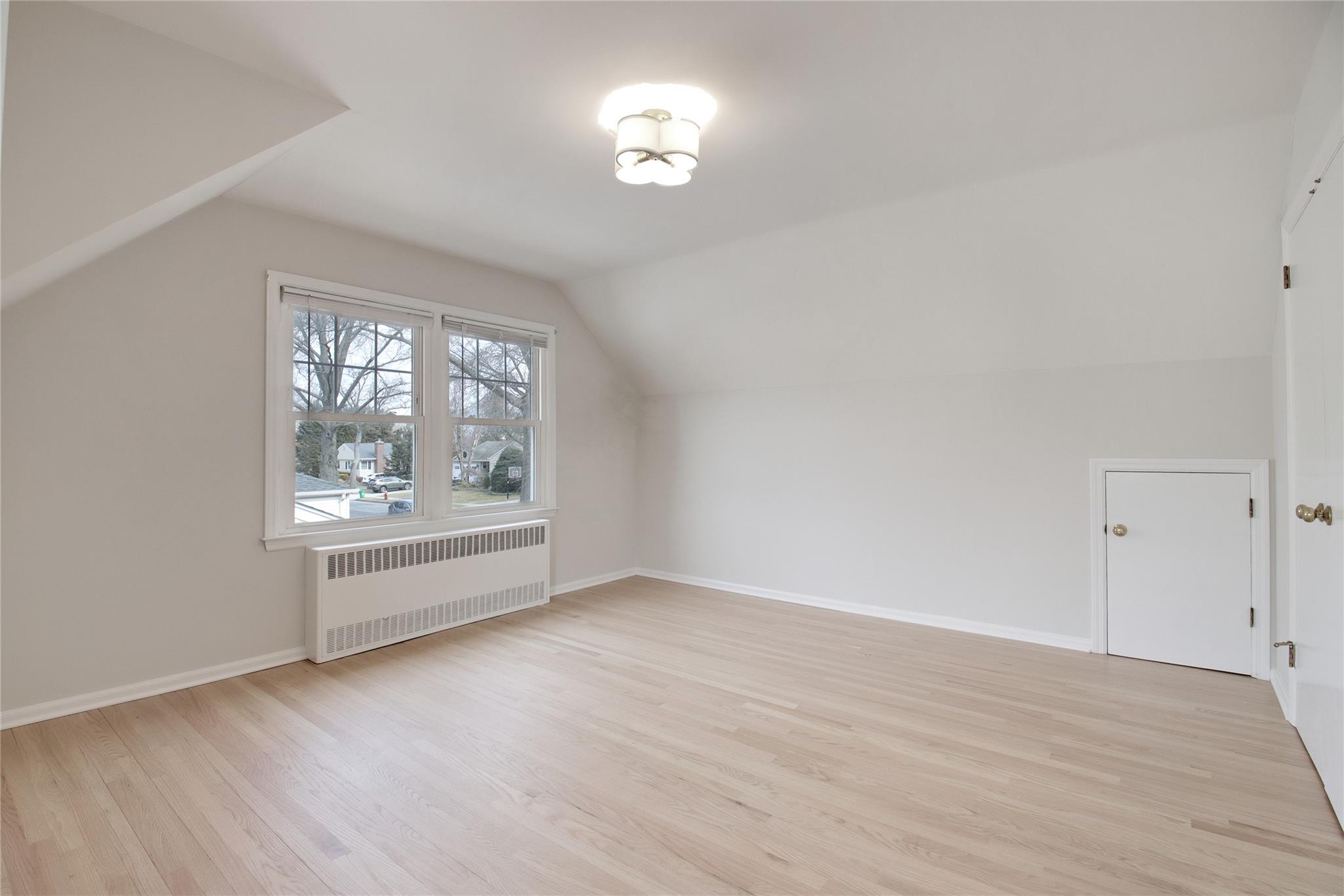 206 Brompton Road, Garden City, New York image 25