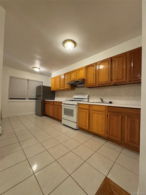 Multifamily For Rent - 4010 149th Street #FL3<br/> Flushing, NY 11354