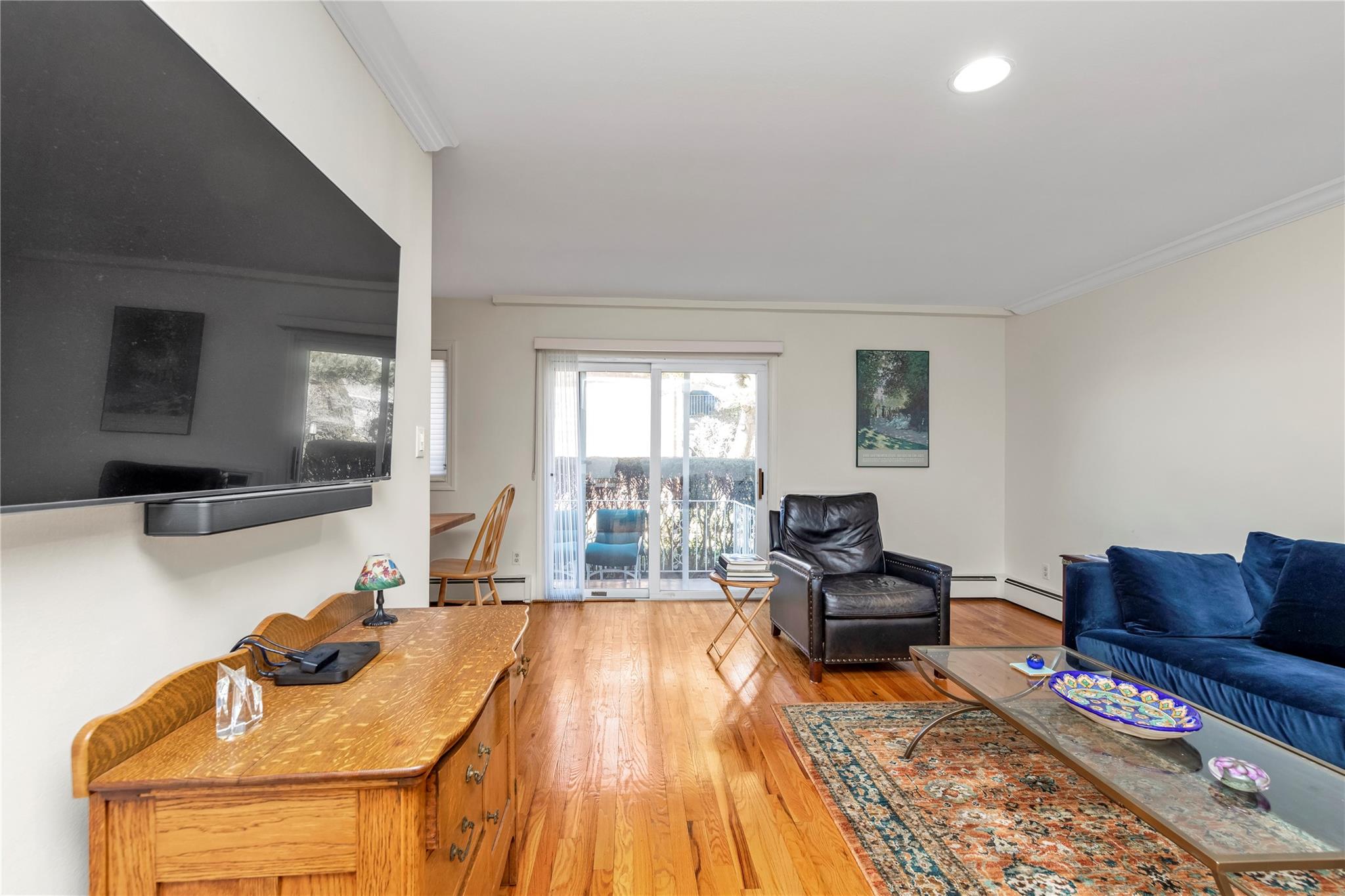1 N Toms Point Lane #BLDG.8, APT.16J, Port Washington, New York image 4