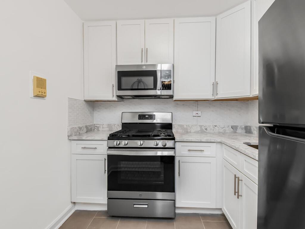 3121 Middletown Road #3L, Bronx, New York image 6