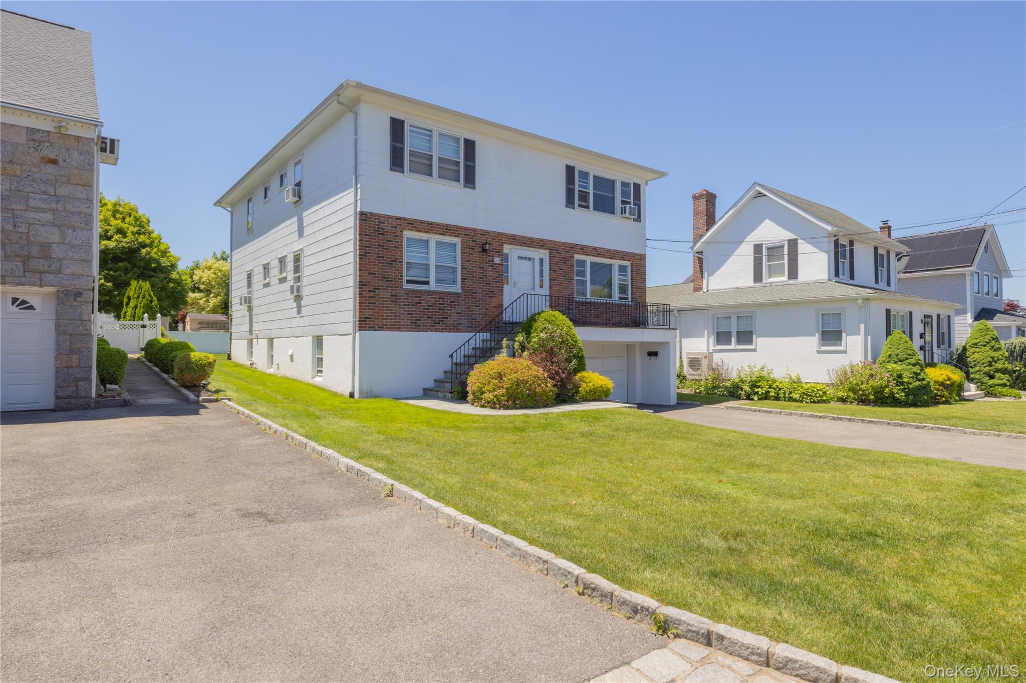 28 Hall Avenue