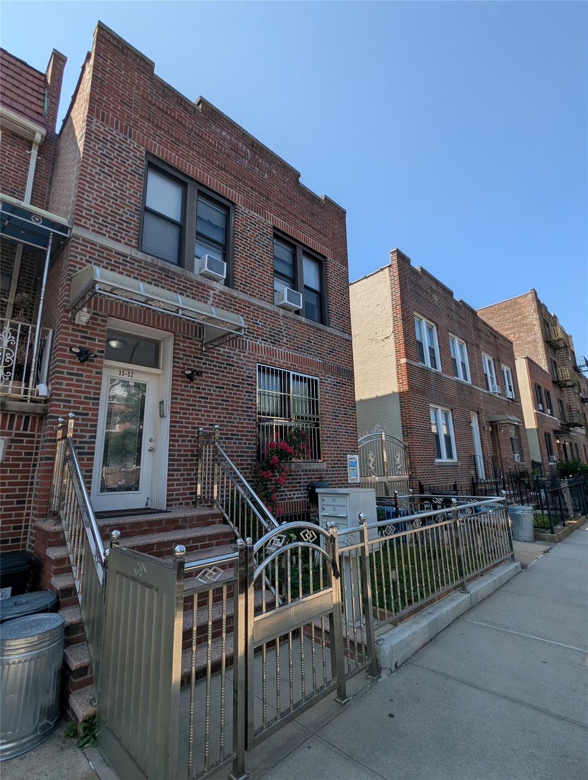 29th Street, Astoria, Queens, NY - 7 Bedrooms  
5 Bathrooms - 