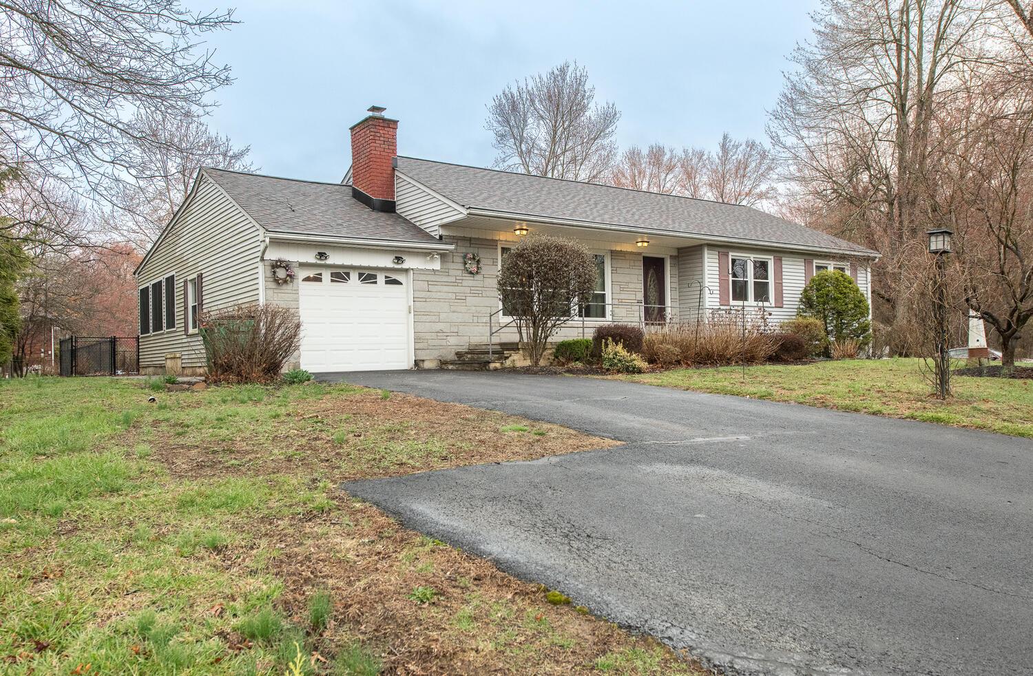 7 Henry Drive, Wappingers Falls, New York image 2