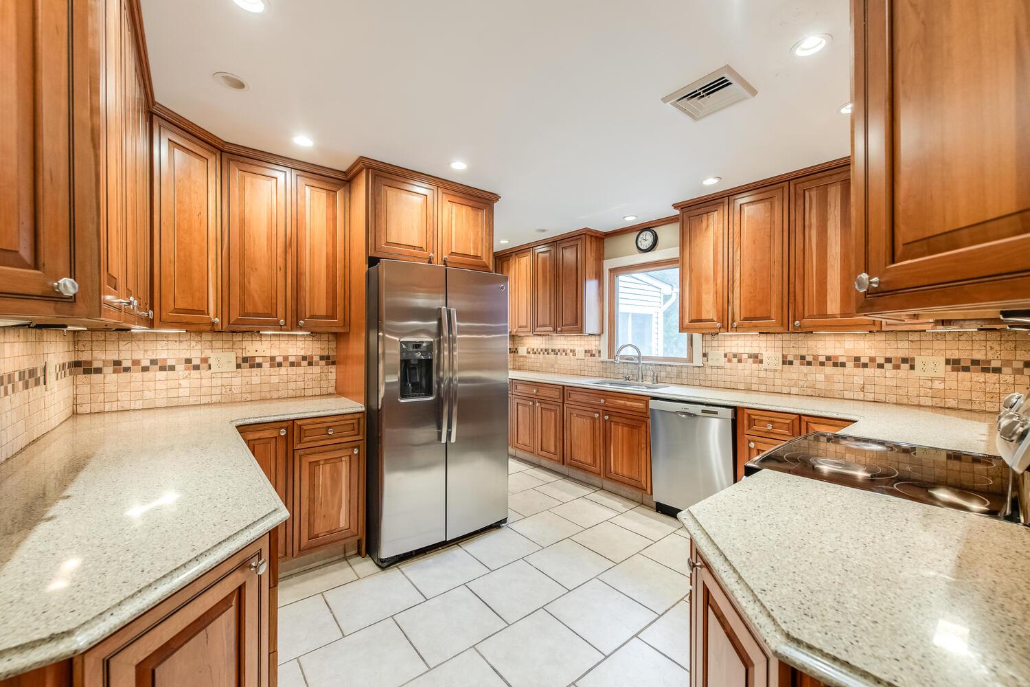 7 Henry Drive, Wappingers Falls, New York image 11
